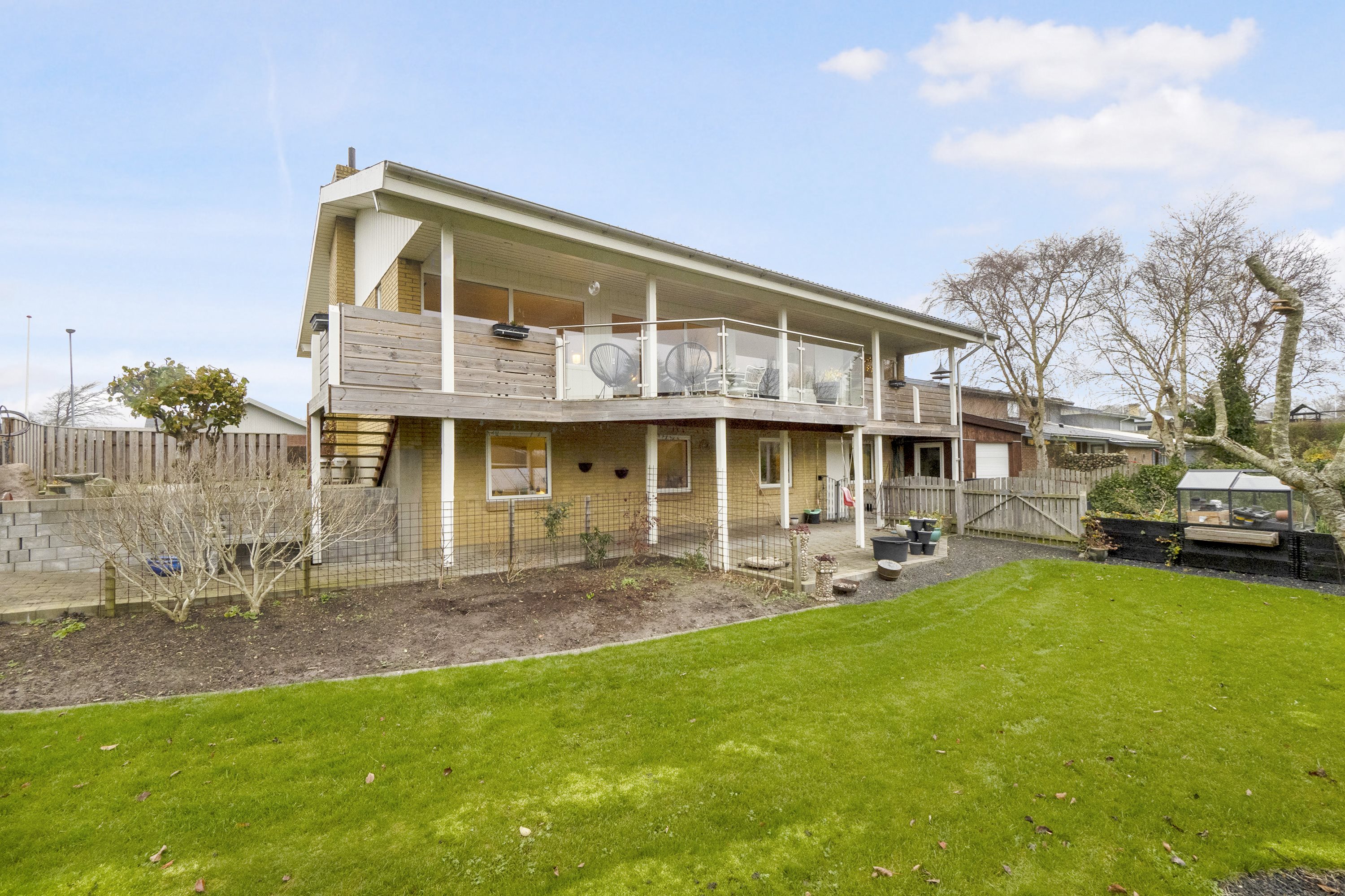 Fremhævet ejendommen billede i fuldskærmstilstand. Billede af Vesterled 2, Øster Jølby, 7950 Erslev