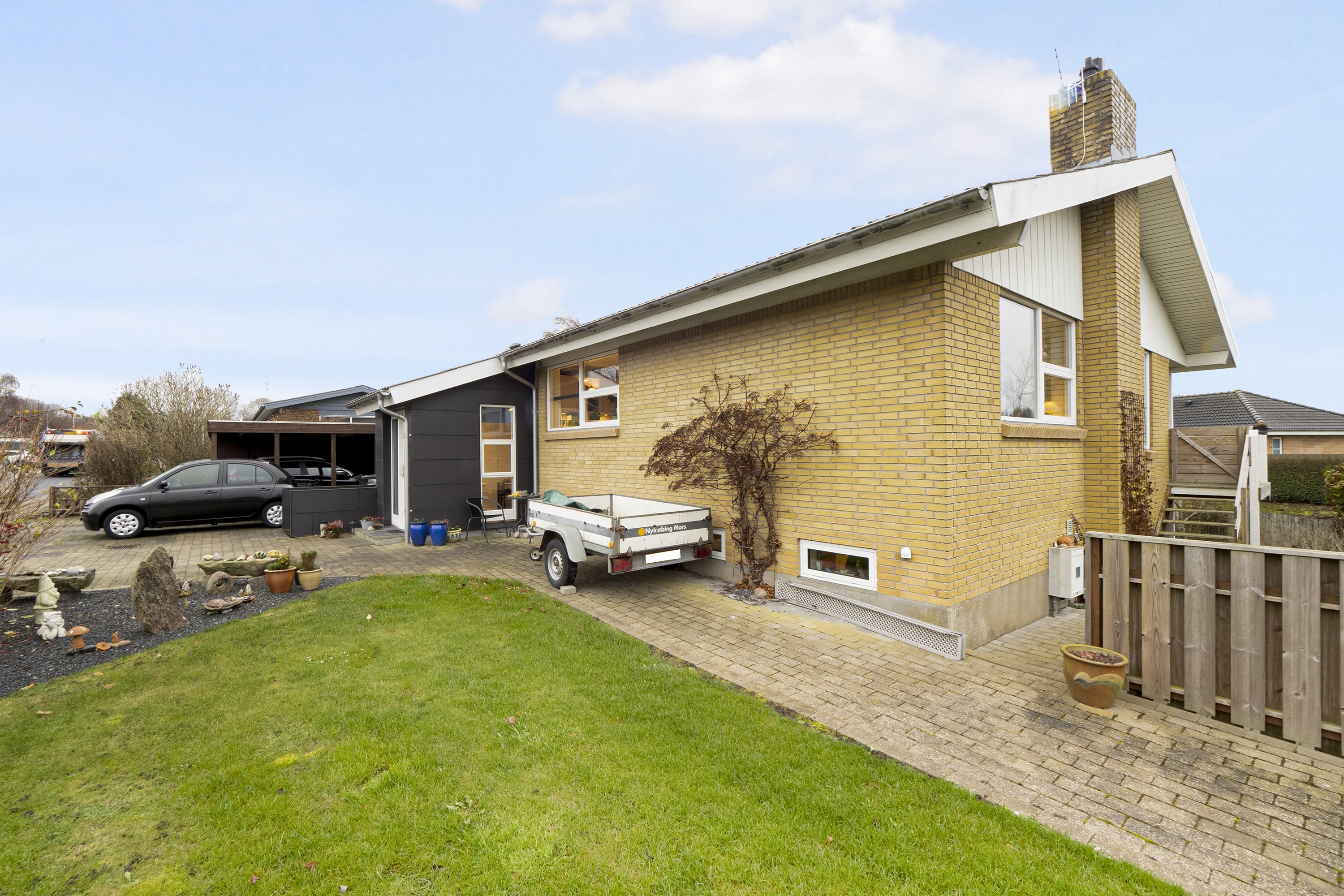 Fremhævet ejendommen billede i fuldskærmstilstand. Billede af Vesterled 2, Øster Jølby, 7950 Erslev