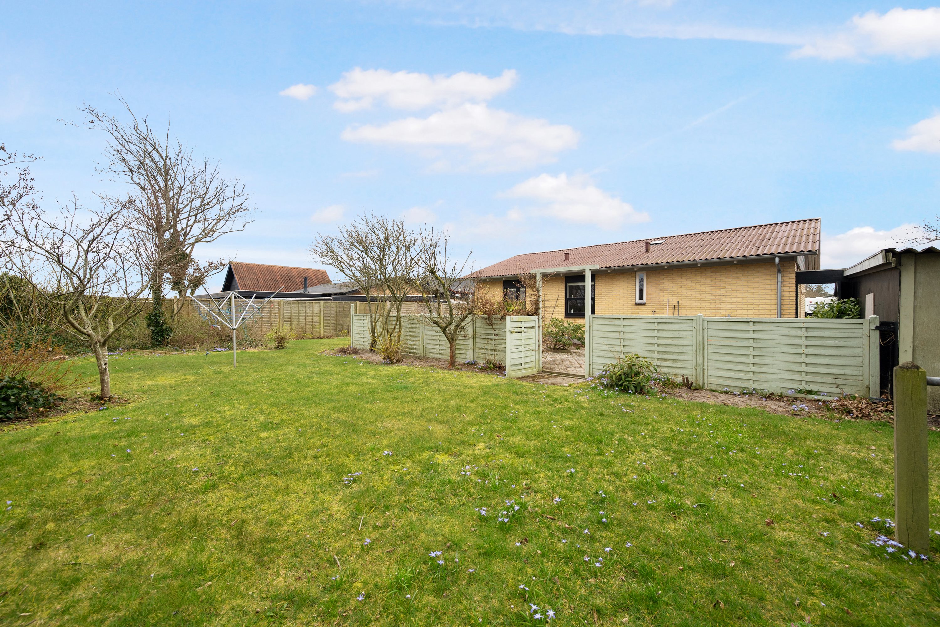 Miniaturebillede 2: ejendommen. Billede af Lyngvangen 11, 9850 Hirtshals