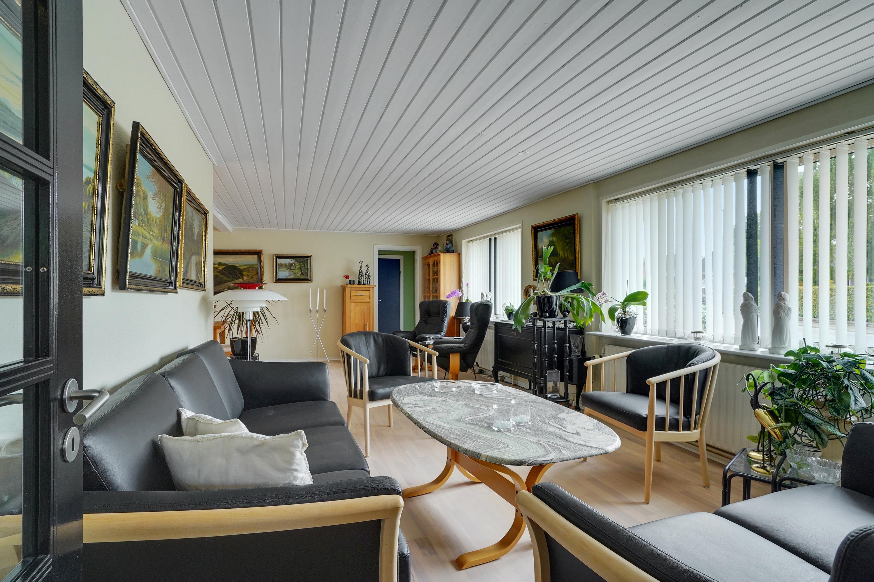 Fremhævet stue billede i fuldskærmstilstand. Billede af Naltoftevej 35, Borbjerg, 7500 Holstebro