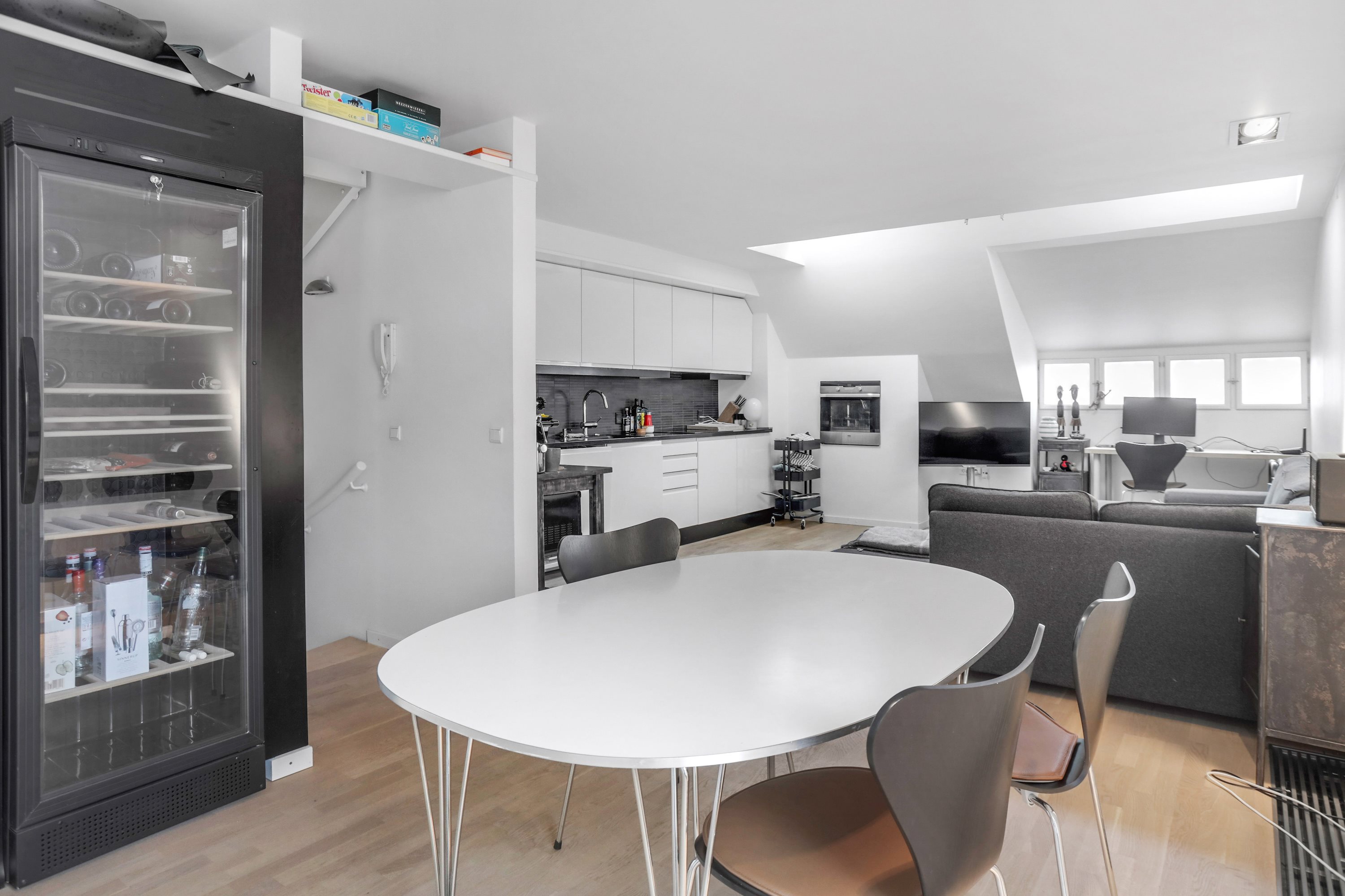 Fremhævet køkken billede i fuldskærmstilstand. Billede af Nytorv 3H, 8800 Viborg