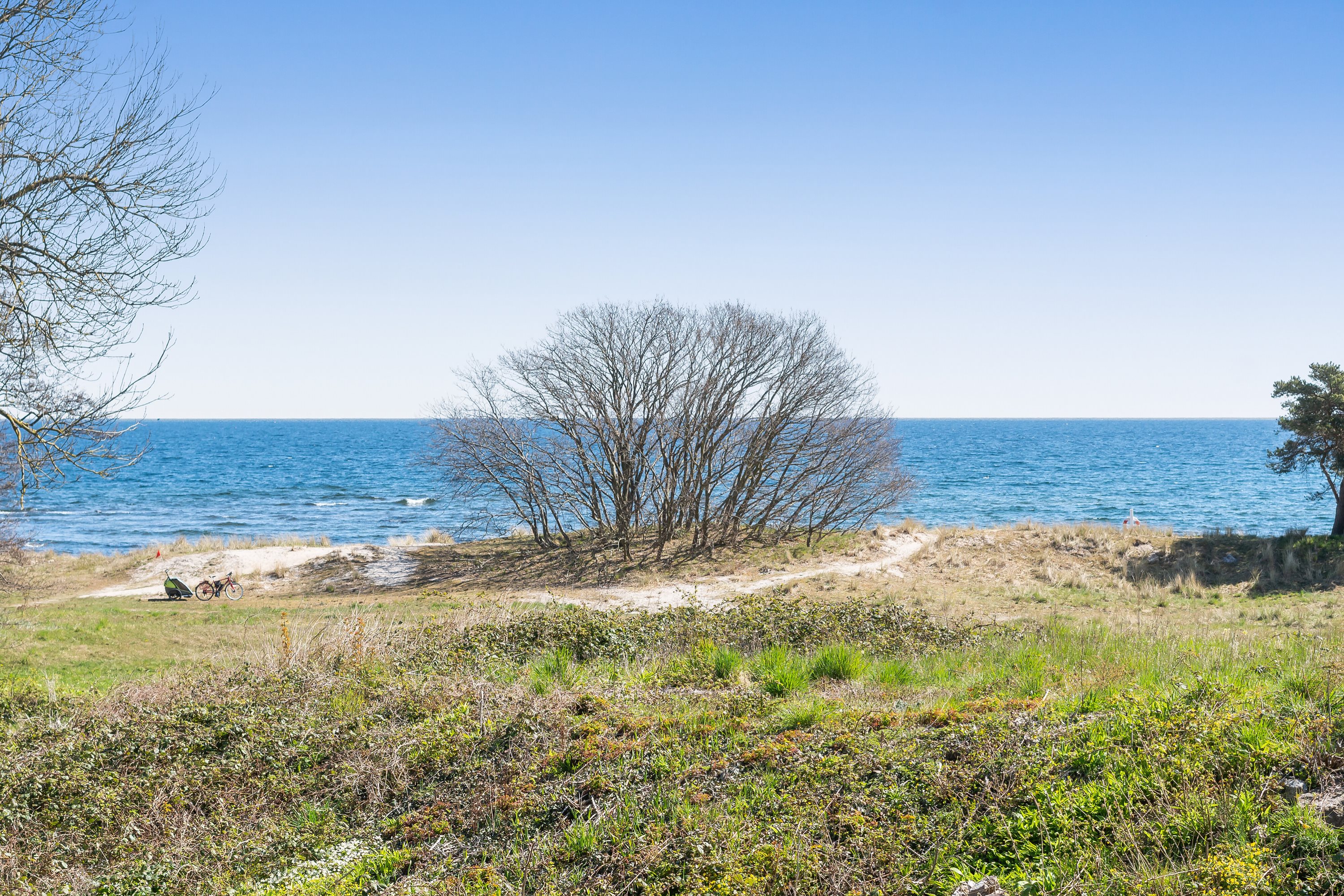 Fremhævet omgivelser billede i fuldskærmstilstand. Billede af Bækken 1, Melsted, 3760 Gudhjem