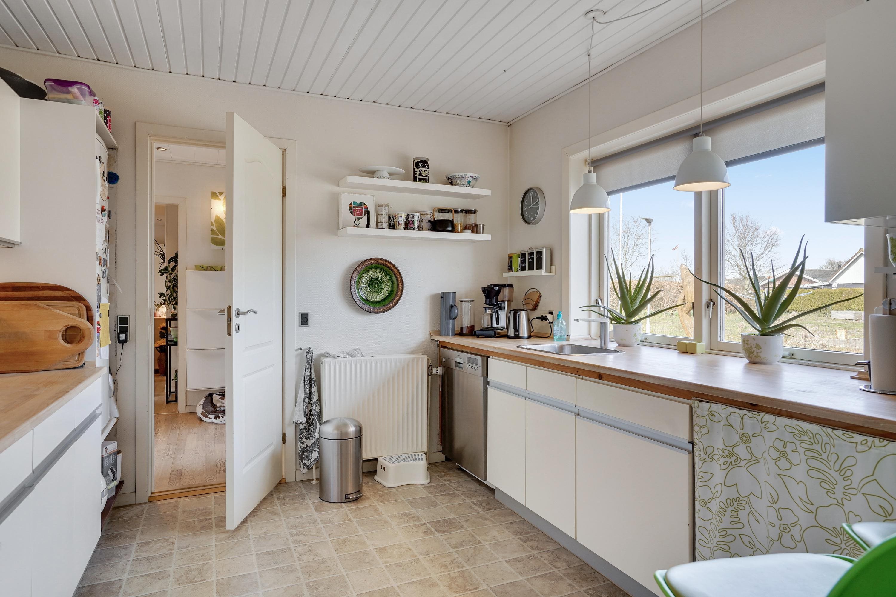 Fremhævet køkken billede i fuldskærmstilstand. Billede af Nygade 57, 6650 Brørup