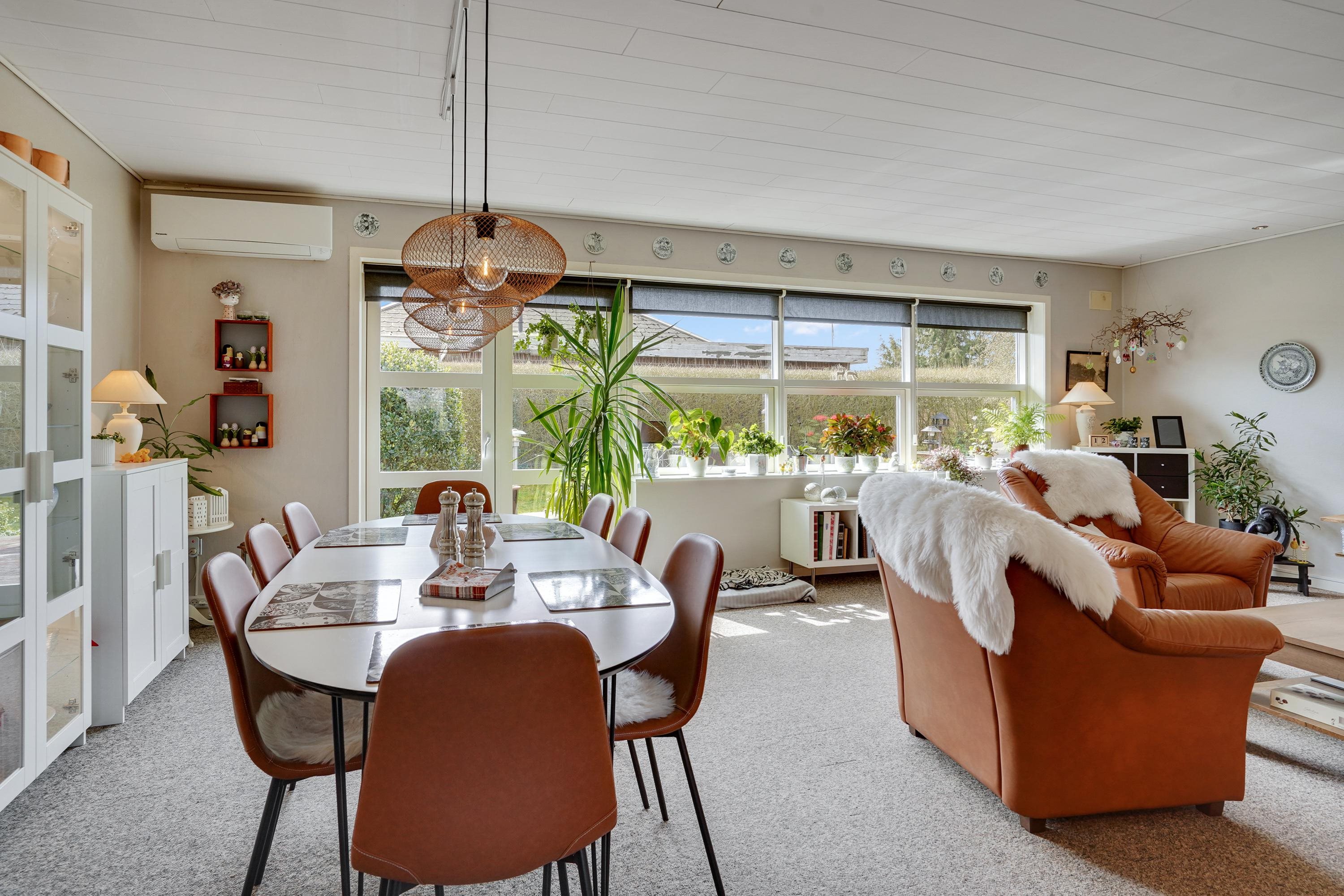 Fremhævet stue billede i fuldskærmstilstand. Billede af Nygade 57, 6650 Brørup