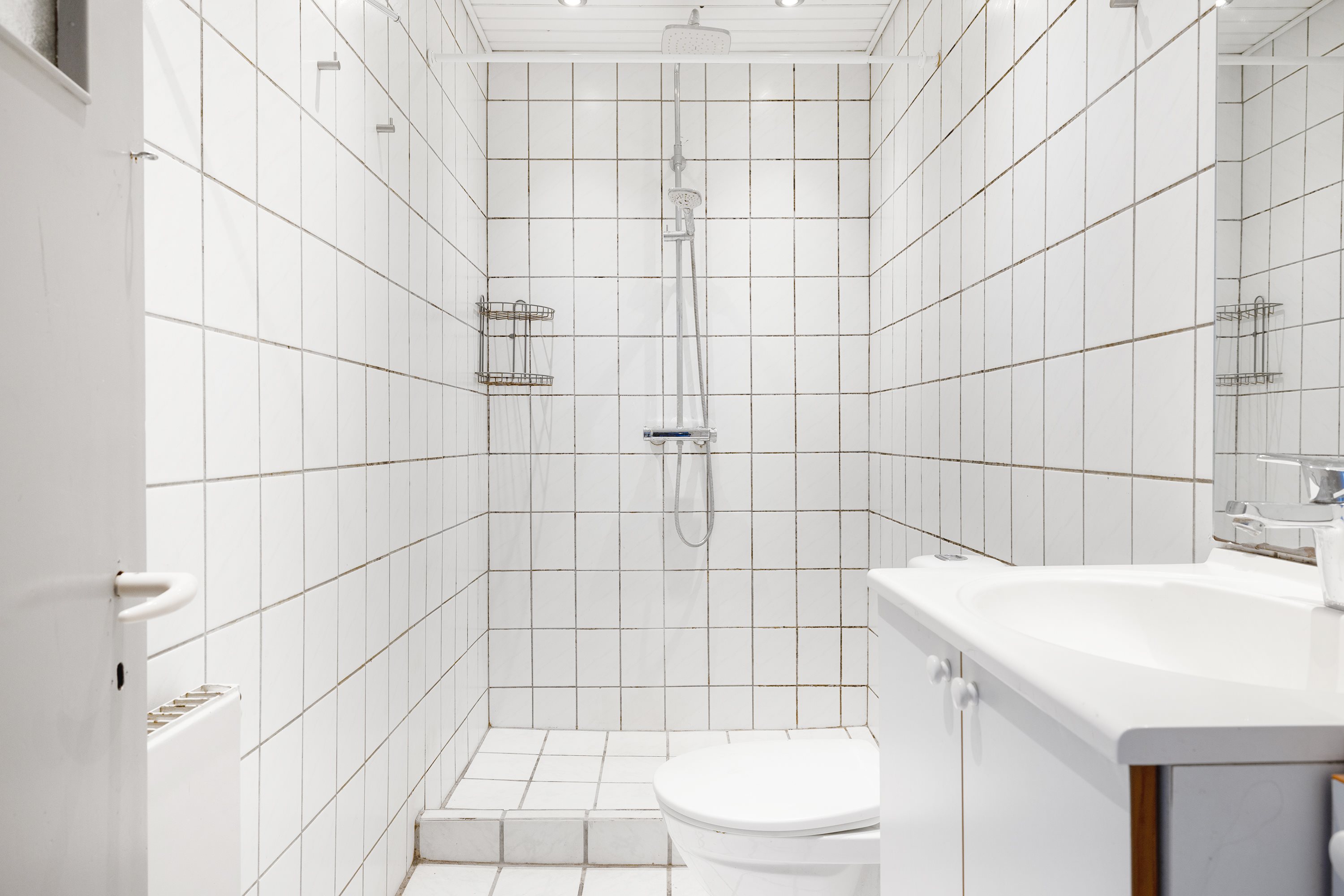 Fremhævet badeværelse billede i fuldskærmstilstand. Billede af Bogensevej 54, Bukkerup, 5620 Glamsbjerg