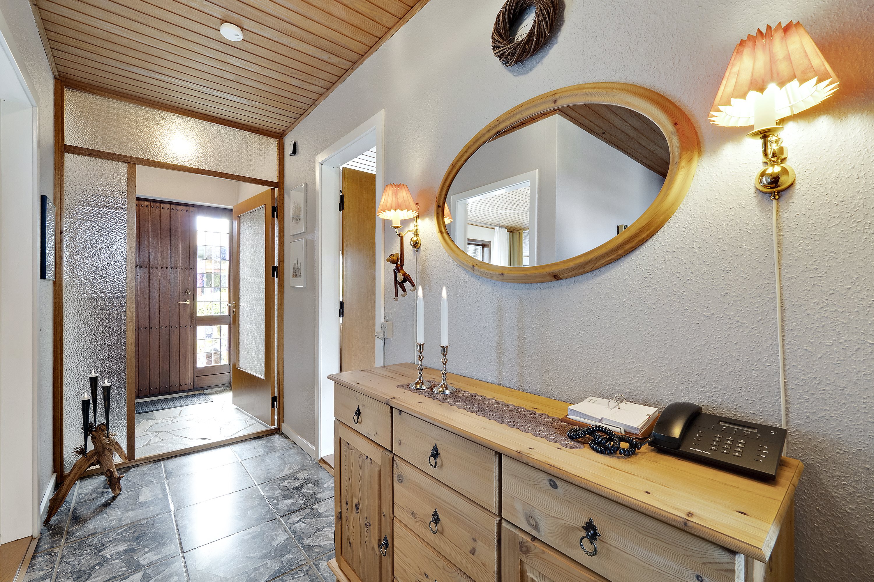 Miniaturebillede 2: entré. Billede af Nørvej 20, V Hvidbjerg, 7960 Karby