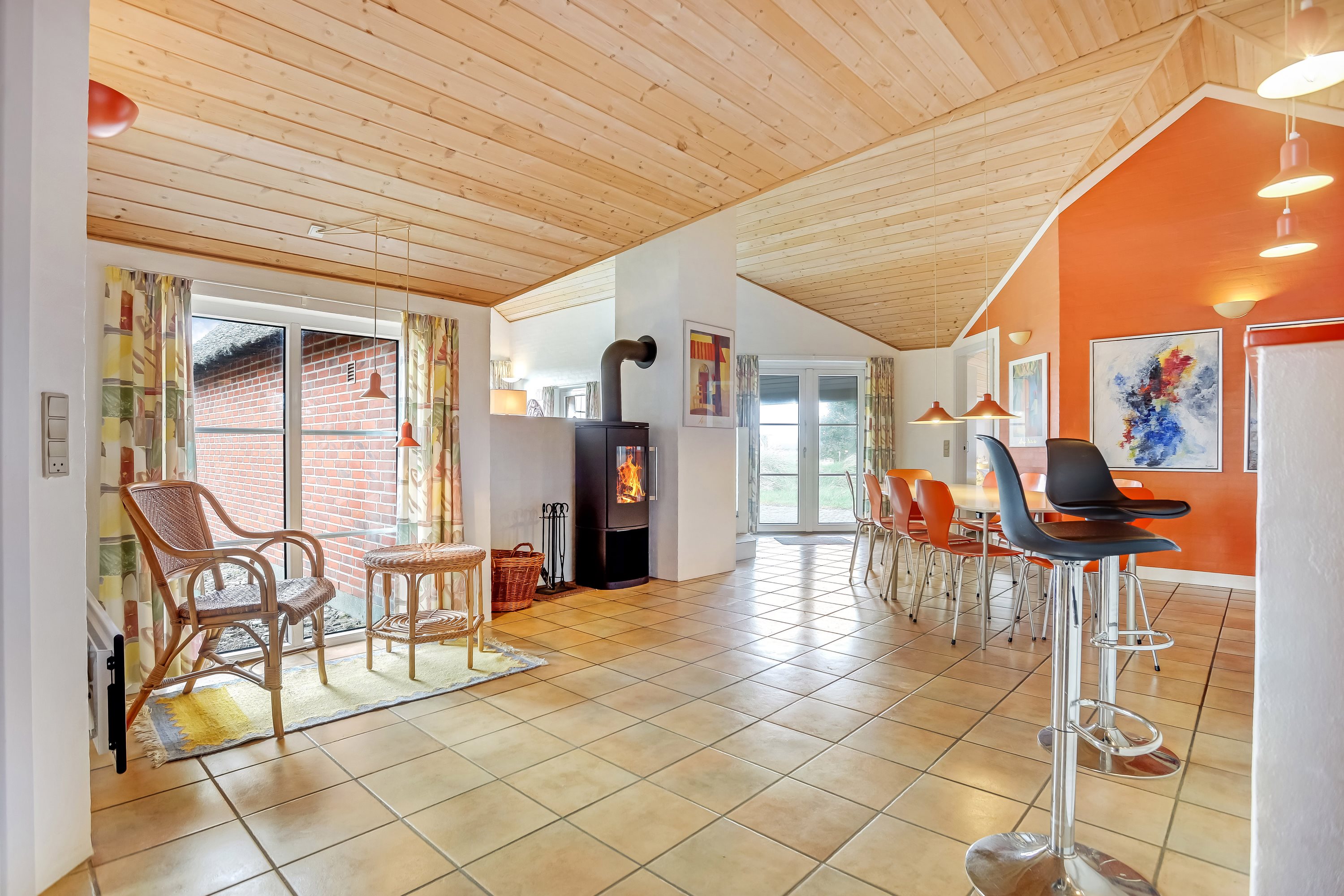 Fremhævet stue billede i fuldskærmstilstand. Billede af Fyrvej 41E, 6857 Blåvand