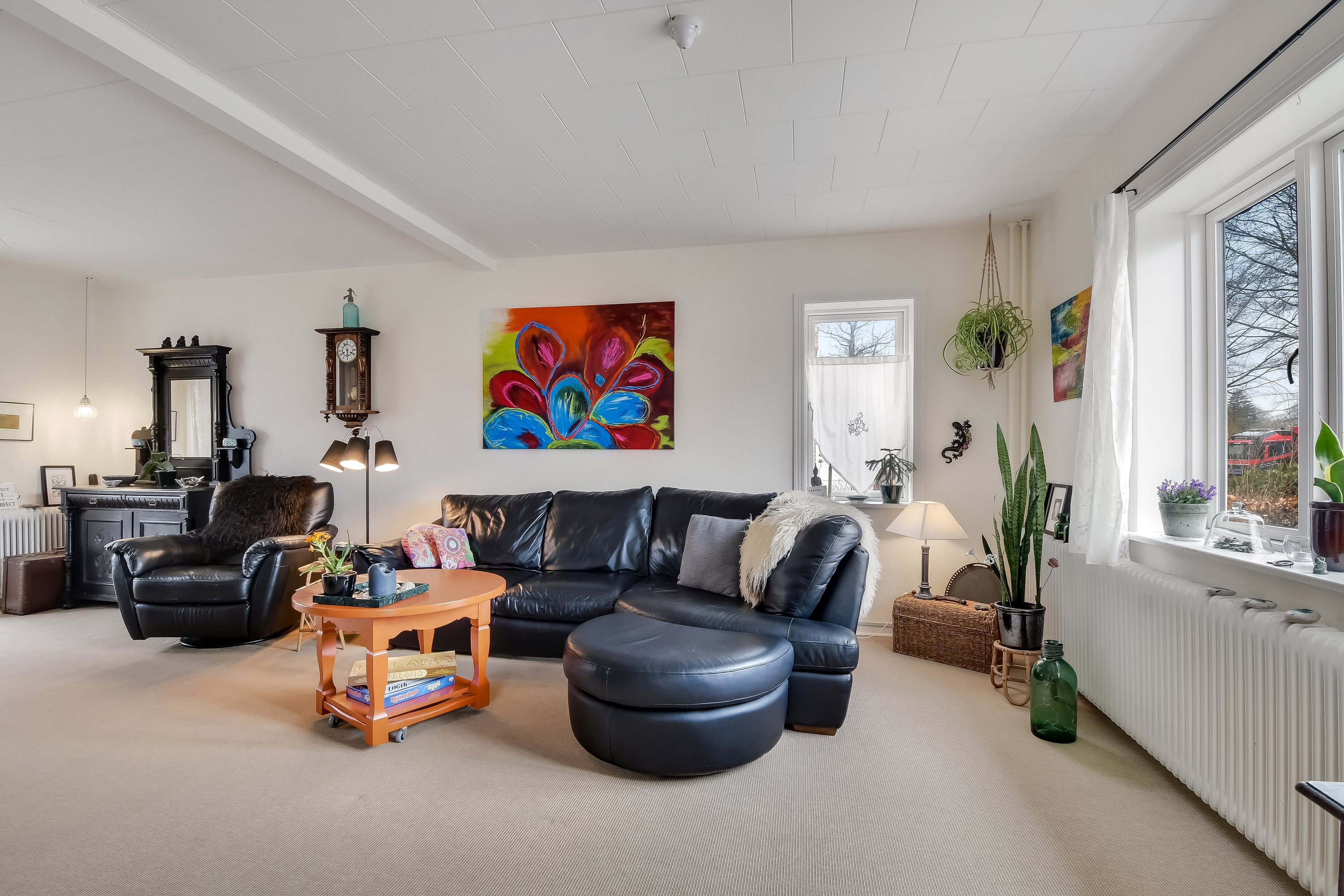 Fremhævet stue billede i fuldskærmstilstand. Billede af Vestre Hovedgade 27, 7560 Hjerm