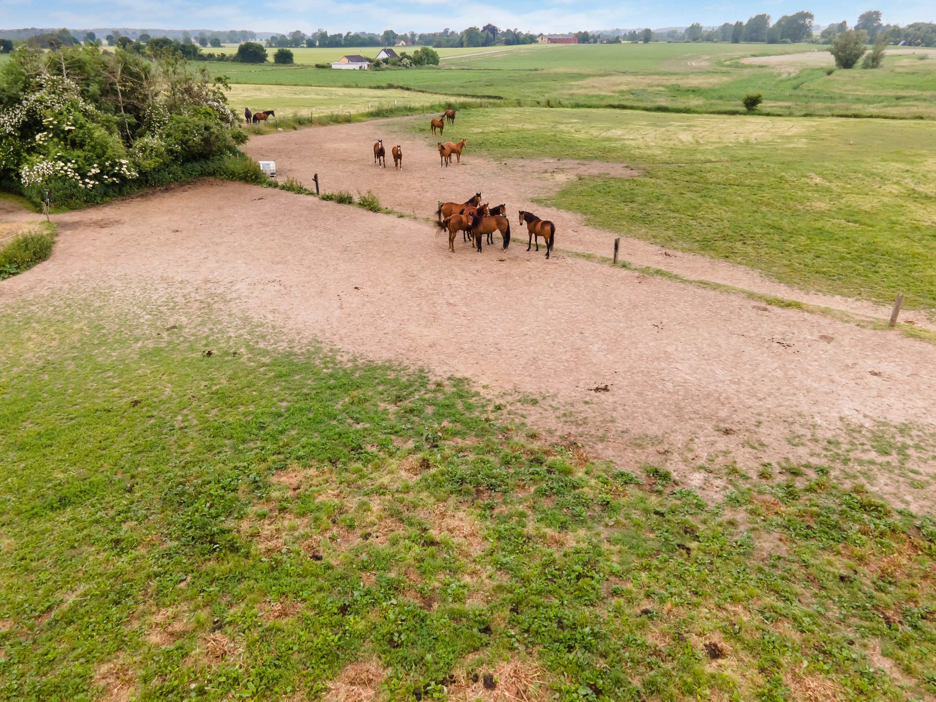 Fremhævet luftfoto billede i fuldskærmstilstand. Billede af Sørupvej 21, 4863 Eskilstrup
