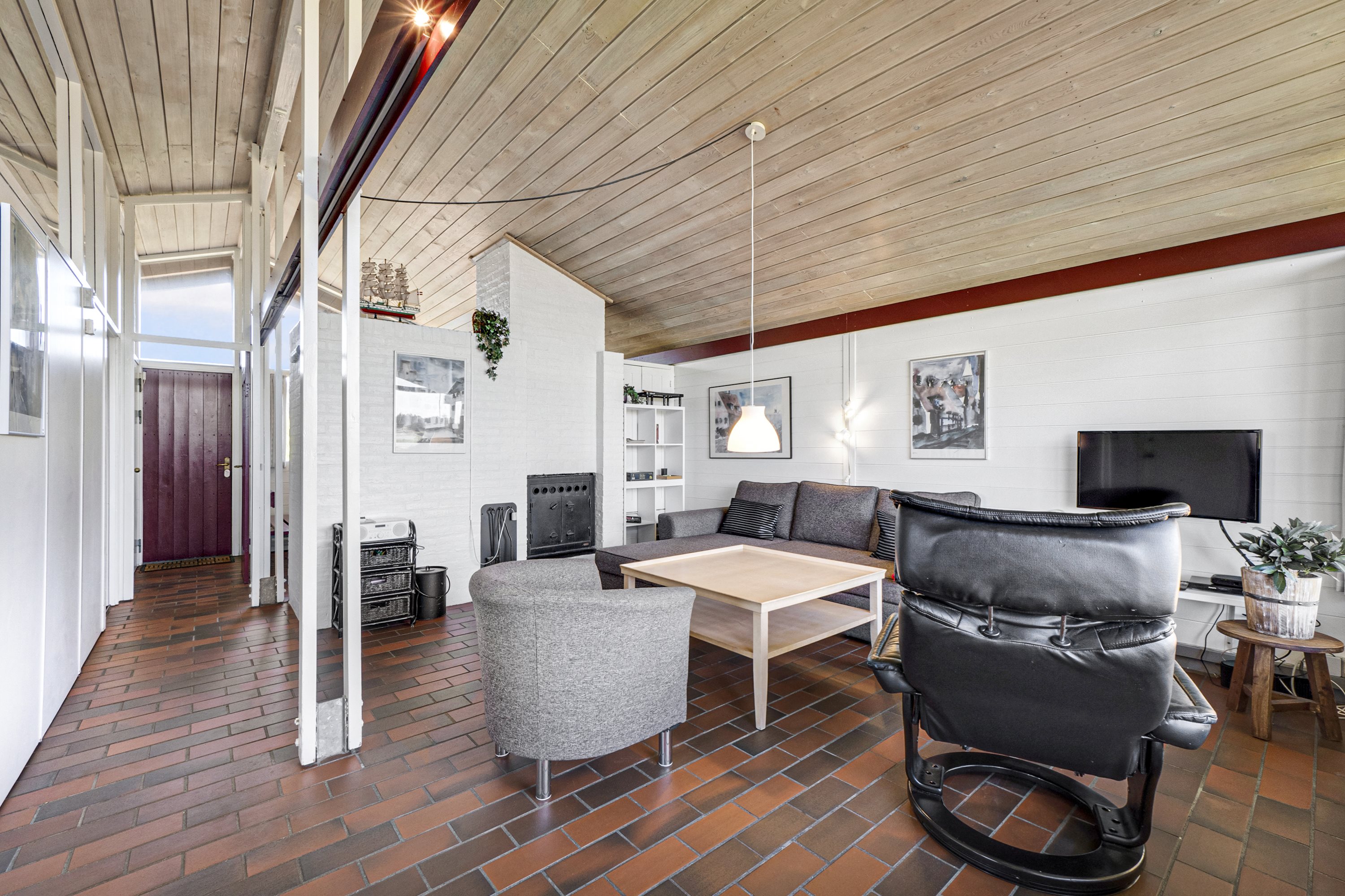 Fremhævet stue billede i fuldskærmstilstand. Billede af Solskinsvej 25, Vigsø, 7730 Hanstholm