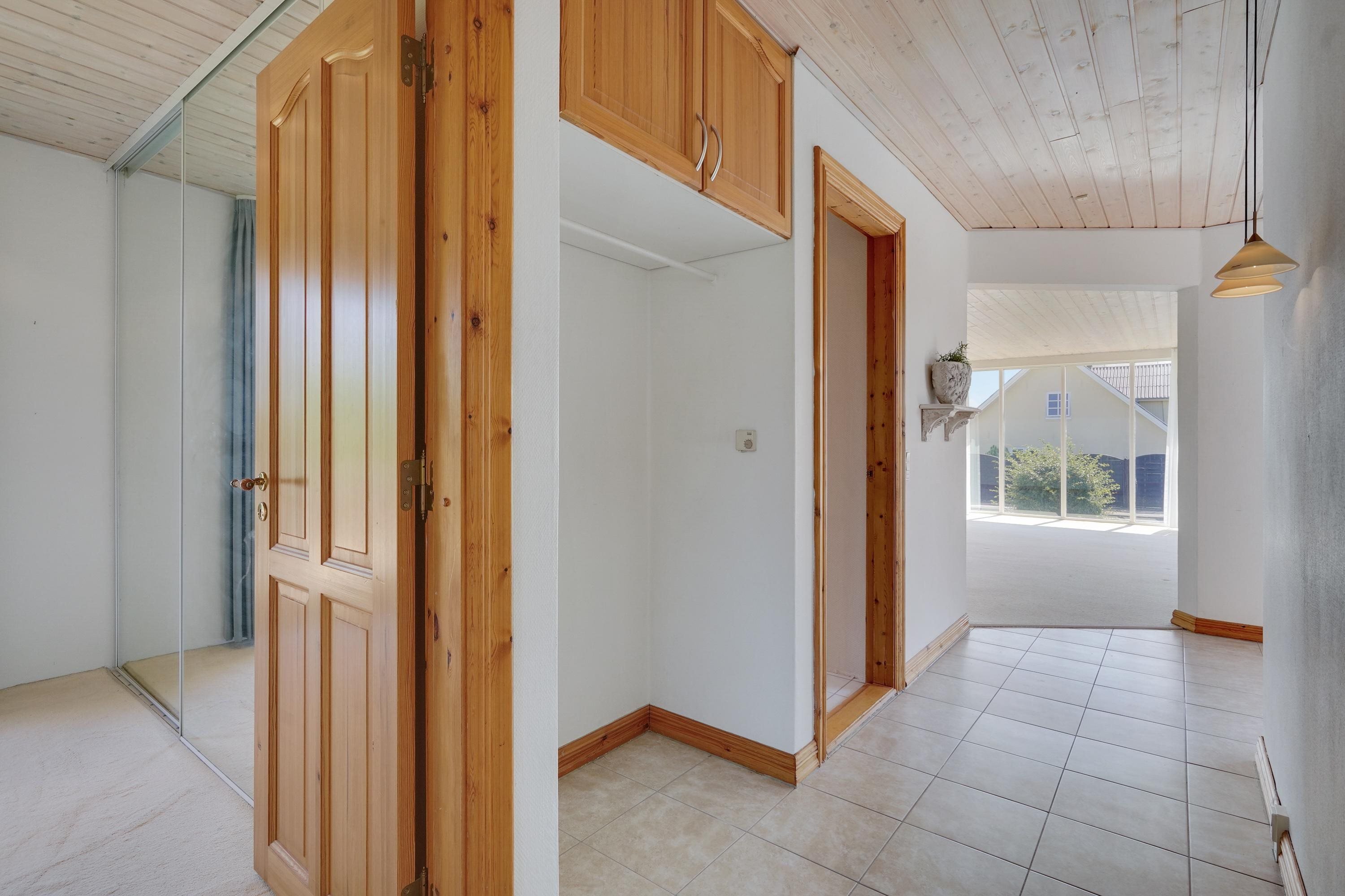 Miniaturebillede 2: gang. Billede af Tørholmsvej 102, 9800 Hjørring