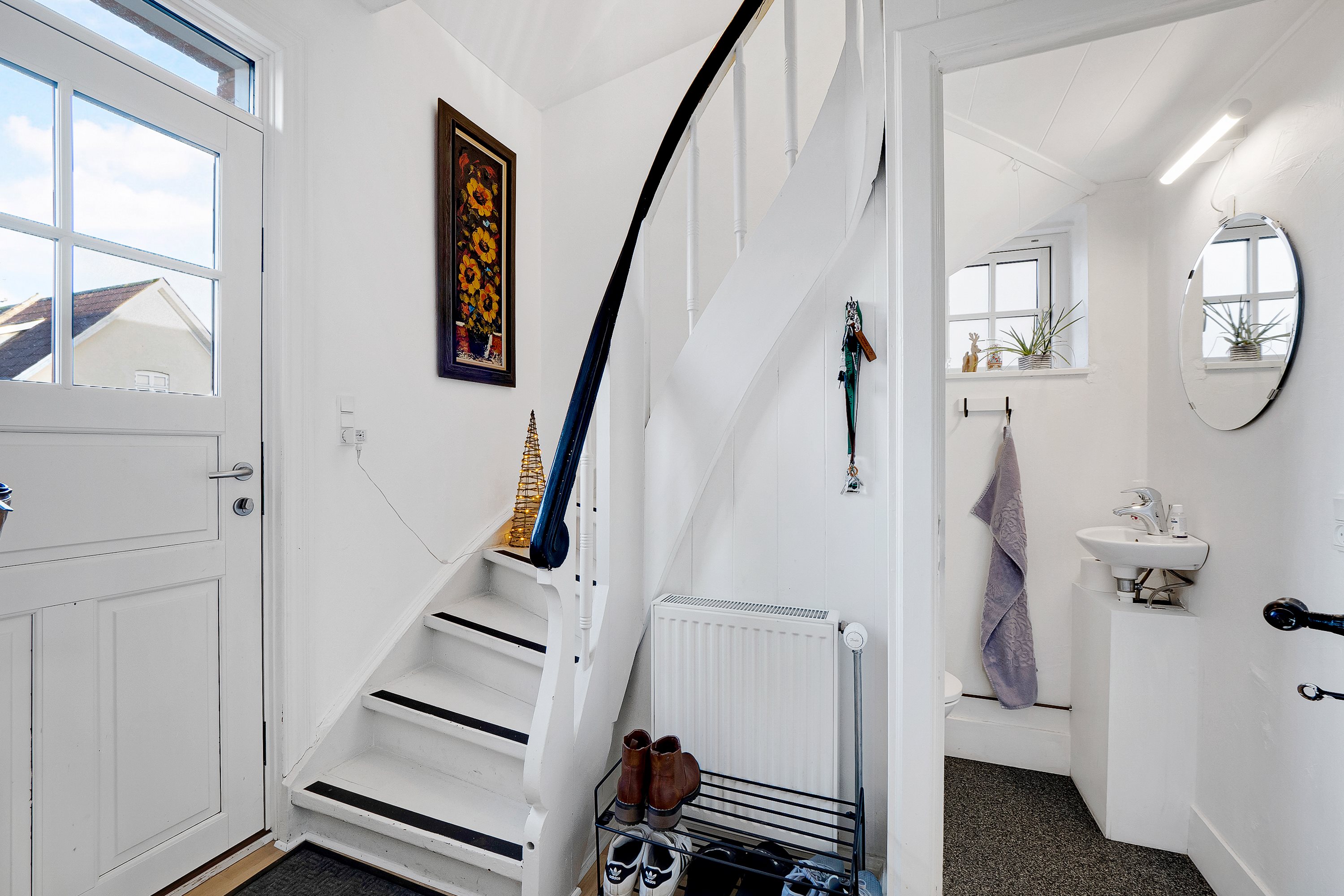 Fremhævet entré billede i fuldskærmstilstand. Billede af Klingenbergsgade 42, 7900 Nykøbing M