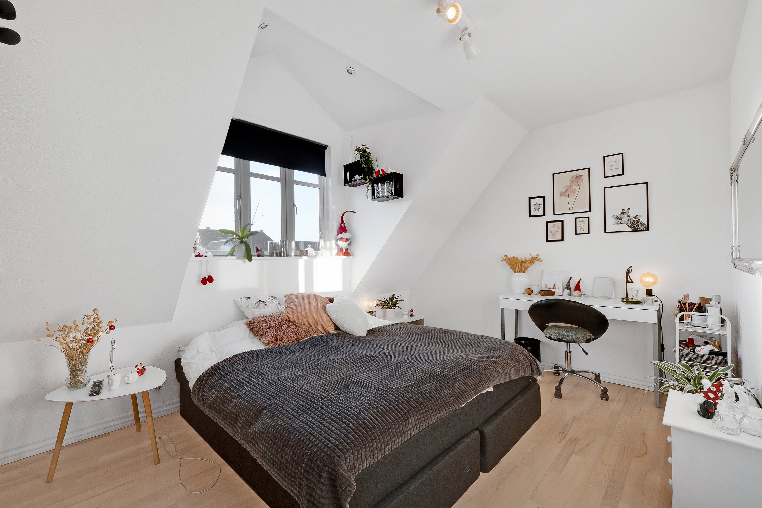 Fremhævet værelse billede i fuldskærmstilstand. Billede af Klingenbergsgade 42, 7900 Nykøbing M