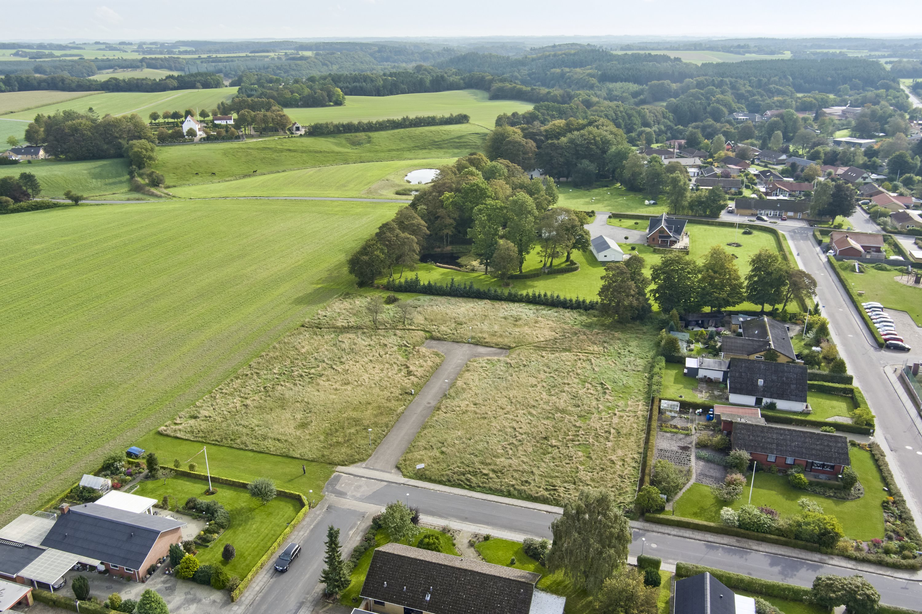 Fremhævet andet billede i fuldskærmstilstand. Billede af Kløvermarken 10, 8765 Klovborg