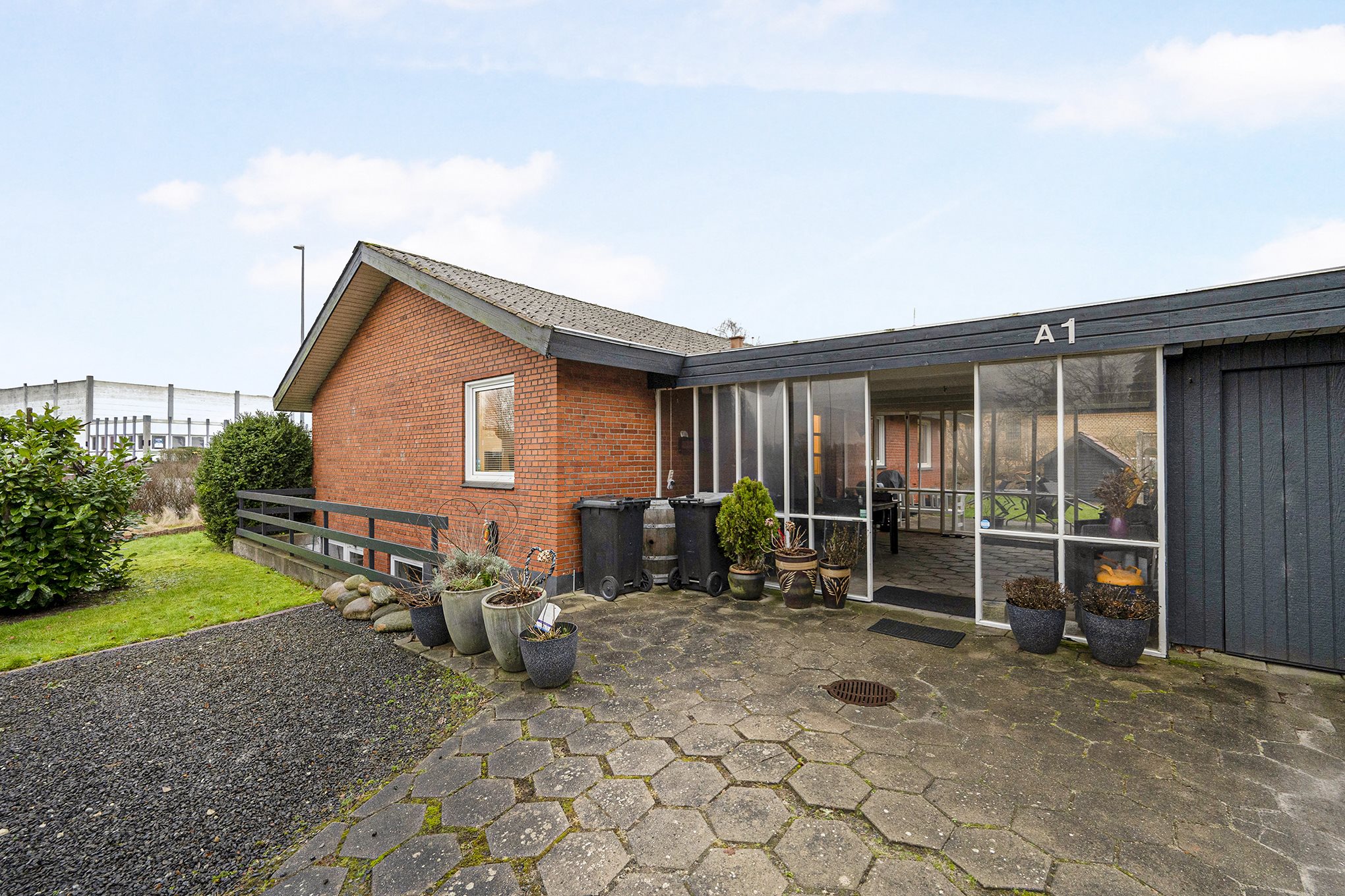 Fremhævet ejendommen billede i fuldskærmstilstand. Billede af Absalonsvej 1, 8960 Randers SØ