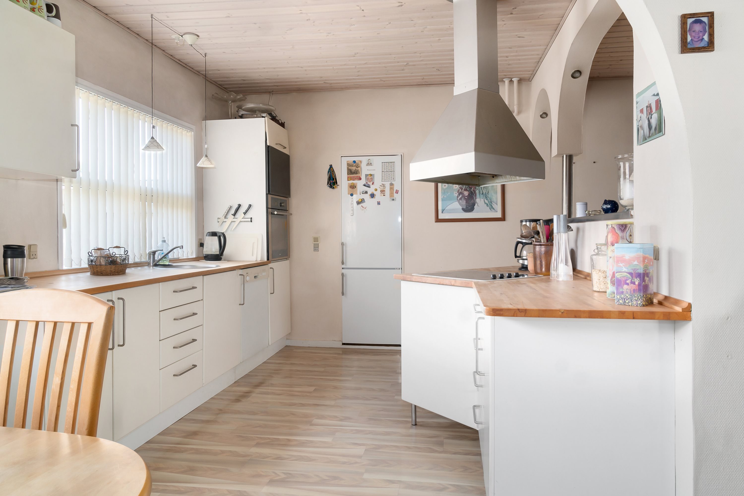 Fremhævet køkken billede i fuldskærmstilstand. Billede af Tømmerupvej 31, 4400 Kalundborg