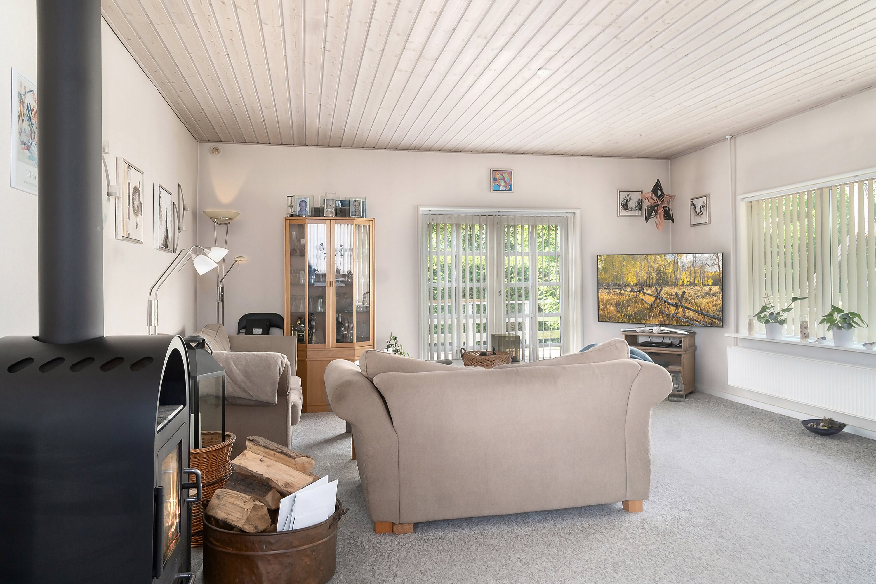 Fremhævet stue billede i fuldskærmstilstand. Billede af Tømmerupvej 31, 4400 Kalundborg