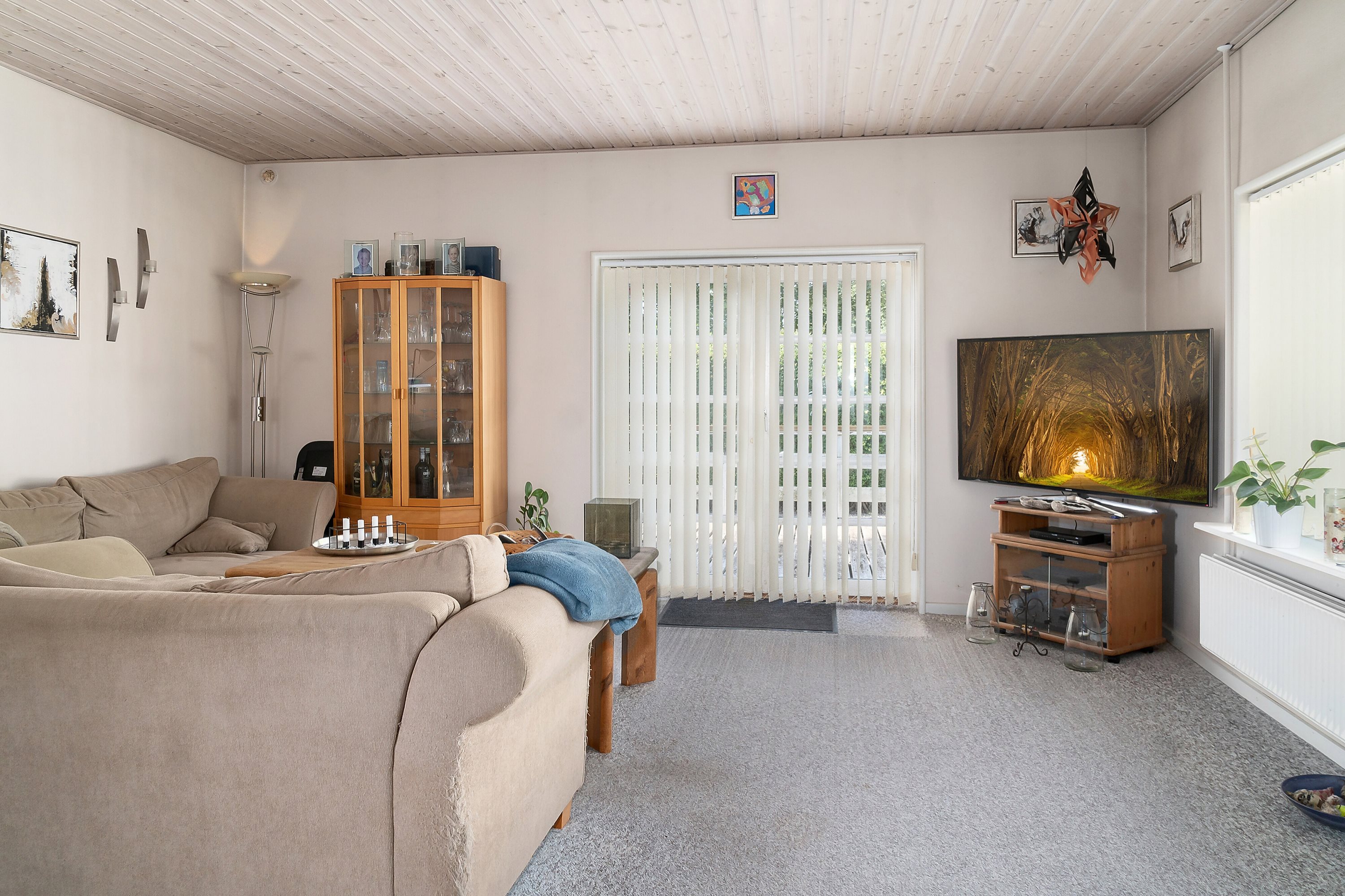 Fremhævet stue billede i fuldskærmstilstand. Billede af Tømmerupvej 31, 4400 Kalundborg