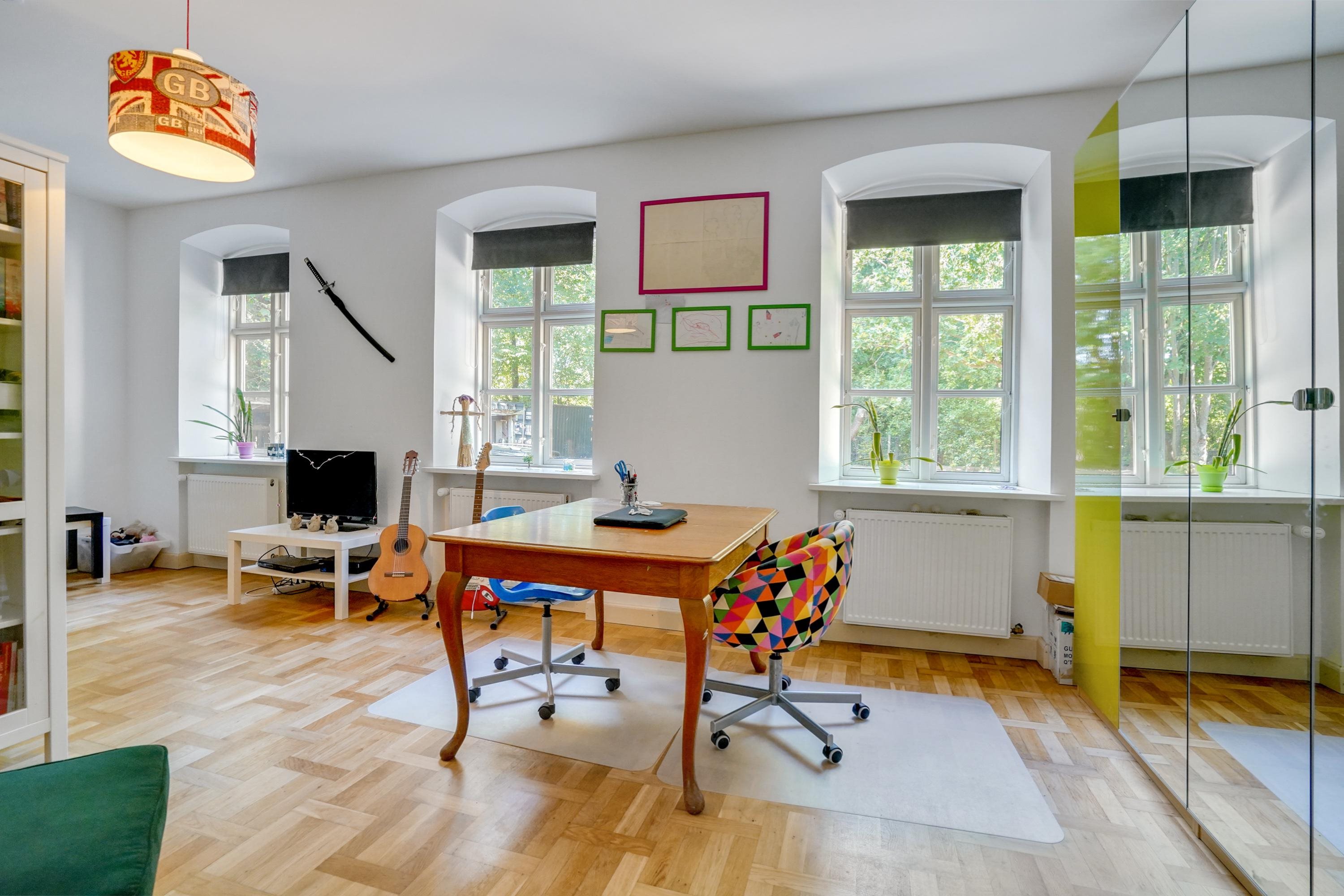 Fremhævet spisestue billede i fuldskærmstilstand. Billede af Guldsmedevænget 31, Hjallese, 5260 Odense S