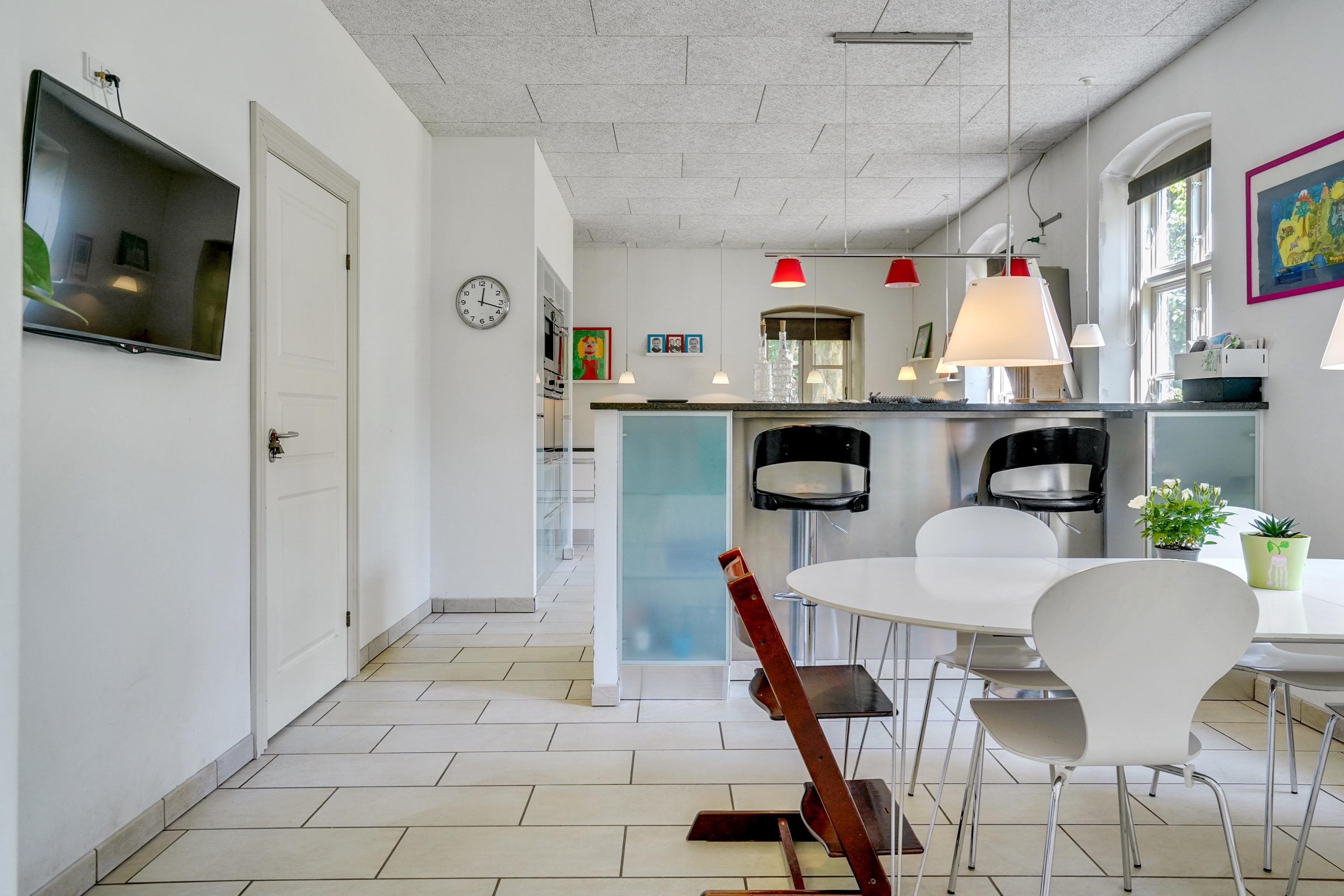 Fremhævet alrum billede i fuldskærmstilstand. Billede af Guldsmedevænget 31, Hjallese, 5260 Odense S