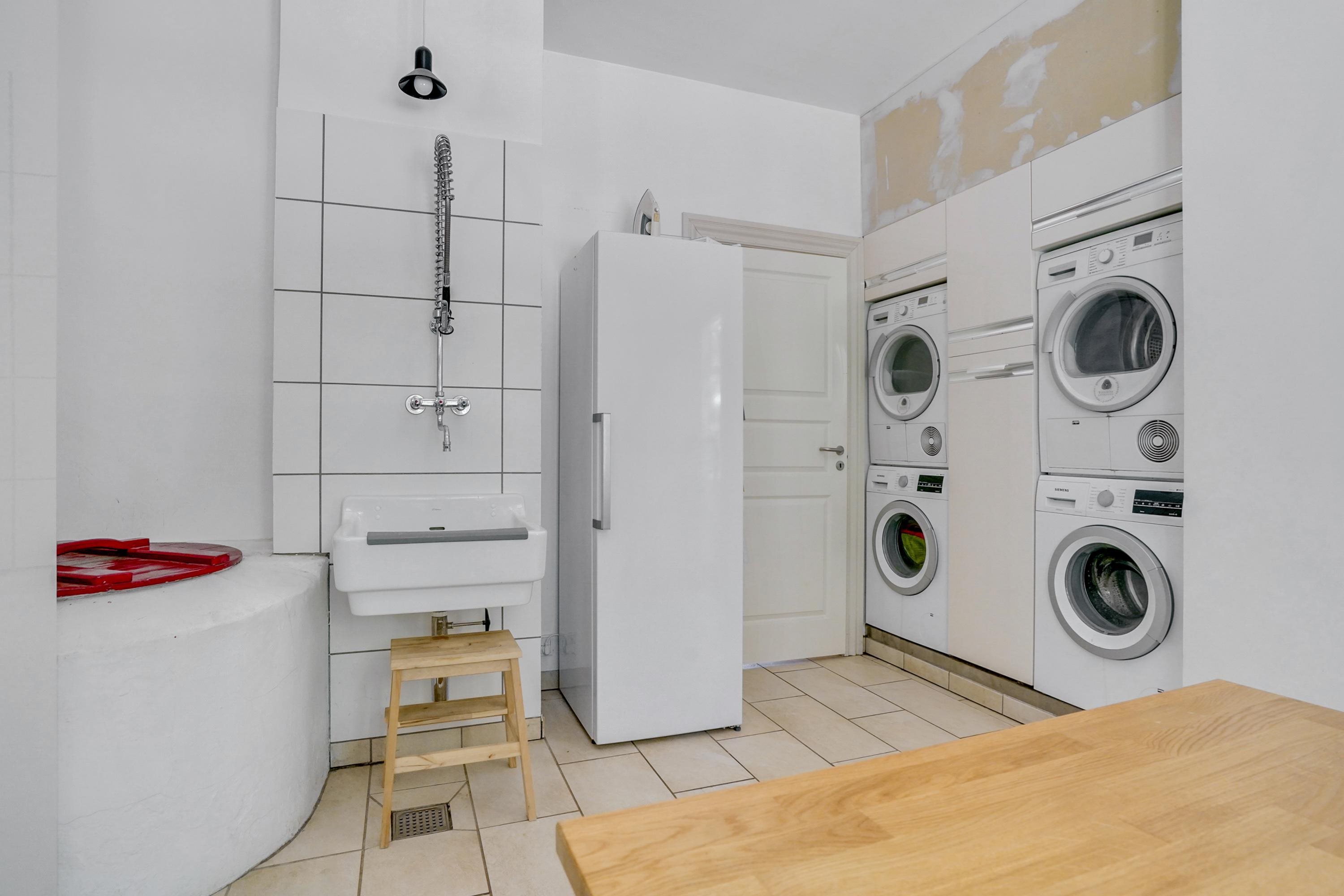 Fremhævet vaskerum billede i fuldskærmstilstand. Billede af Guldsmedevænget 31, Hjallese, 5260 Odense S