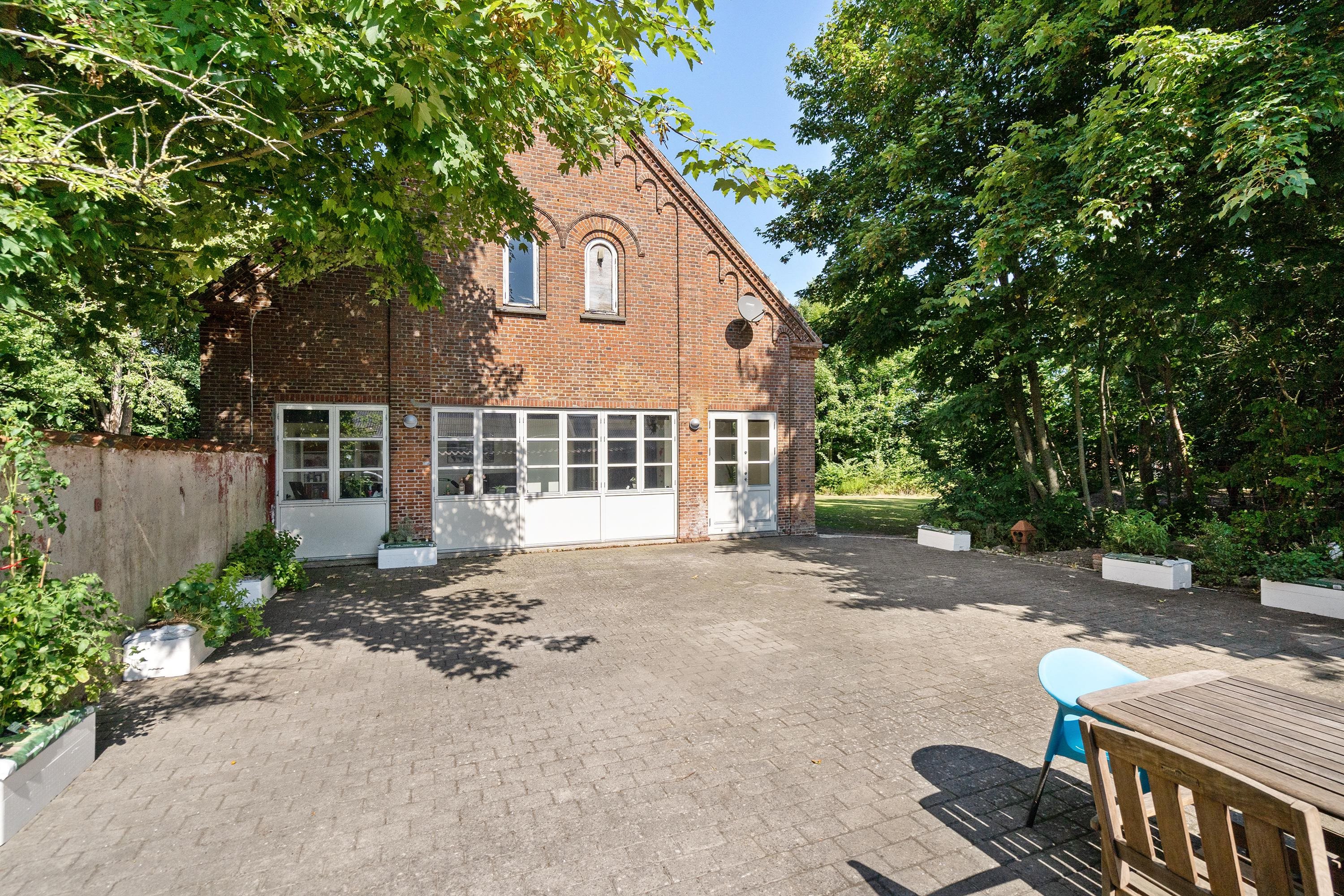 Fremhævet terrasse billede i fuldskærmstilstand. Billede af Guldsmedevænget 31, Hjallese, 5260 Odense S