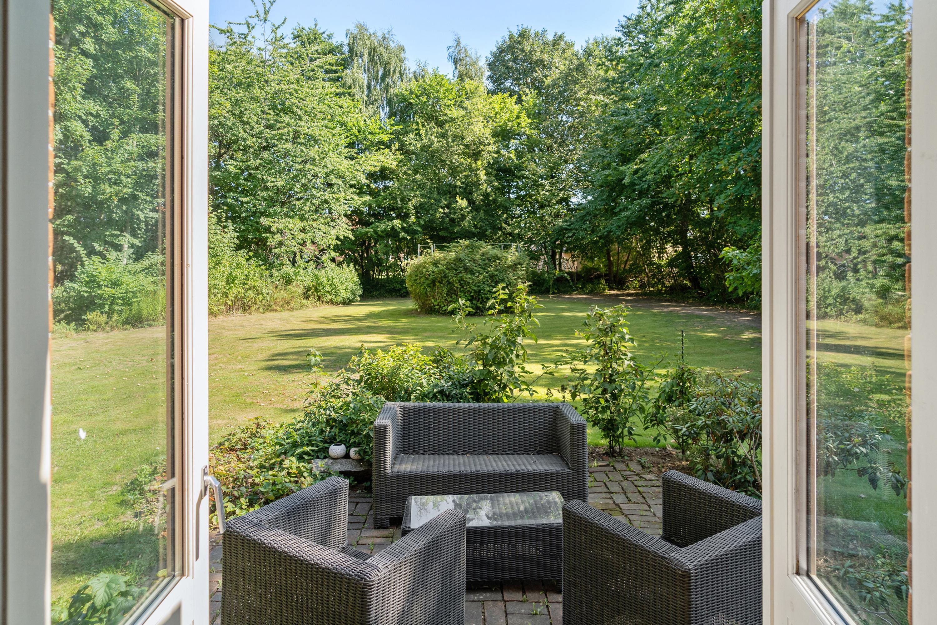 Fremhævet terrasse billede i fuldskærmstilstand. Billede af Guldsmedevænget 31, Hjallese, 5260 Odense S