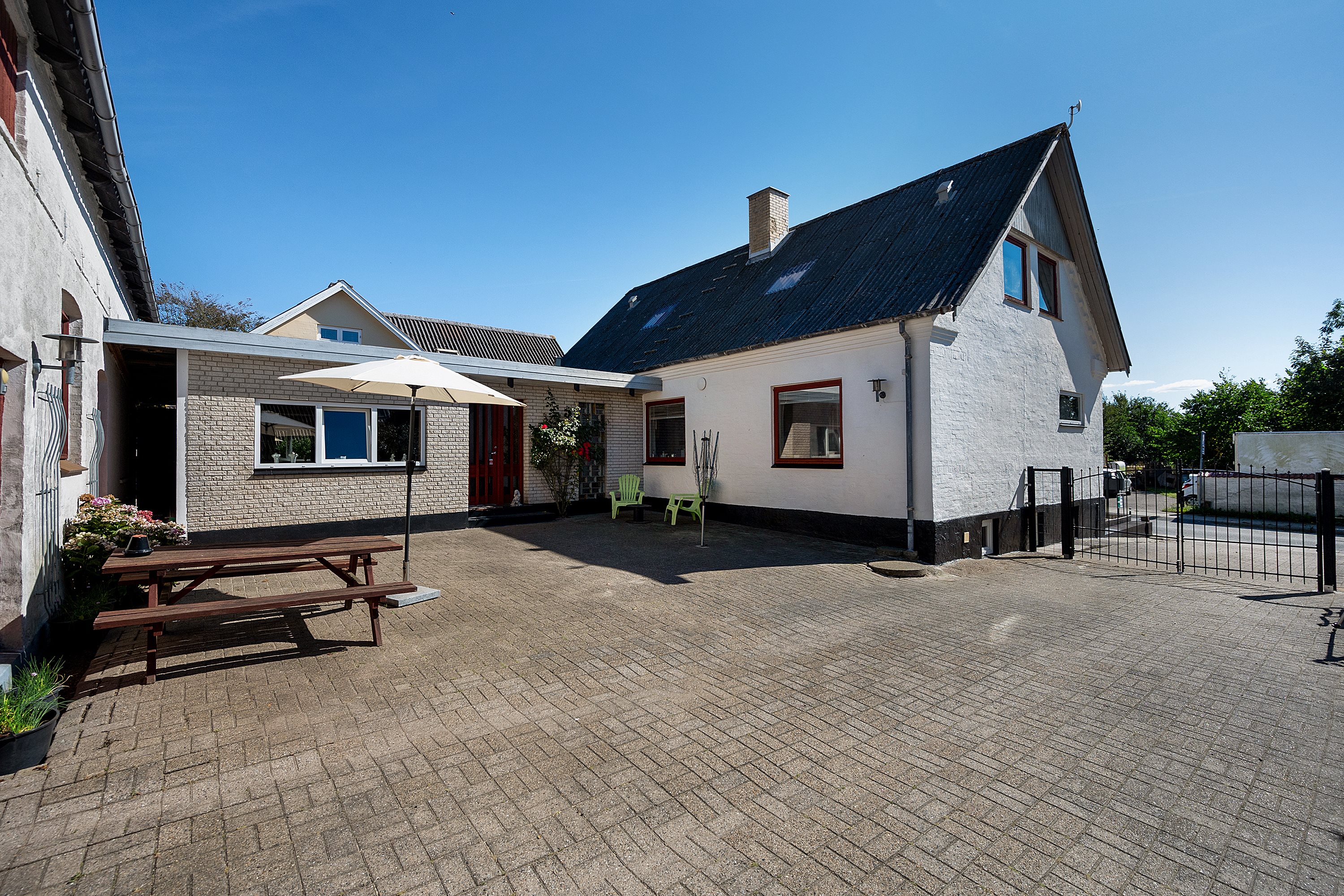 Miniaturebillede 2: ejendommen. Billede af Mygdalvej 5, Asdal, 9850 Hirtshals