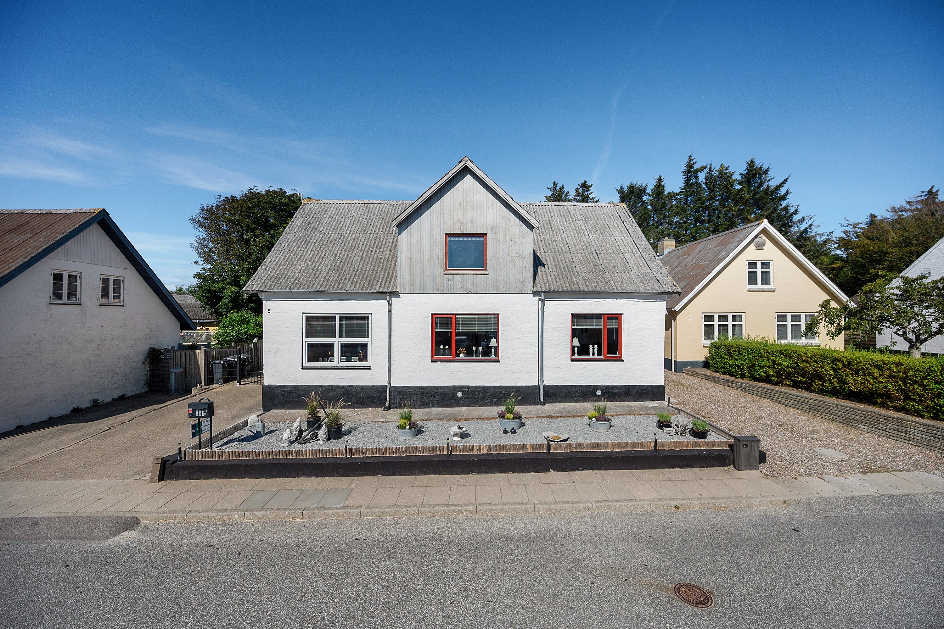 Fremhævet ejendommen billede i fuldskærmstilstand. Billede af Mygdalvej 5, Asdal, 9850 Hirtshals