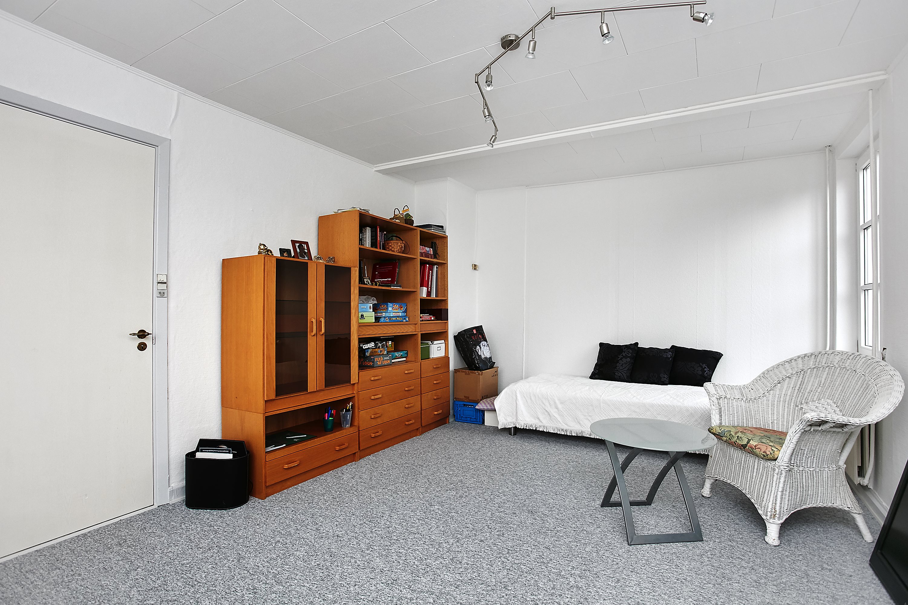 Fremhævet værelse billede i fuldskærmstilstand. Billede af Sønderbakken 8, Glud, 7130 Juelsminde