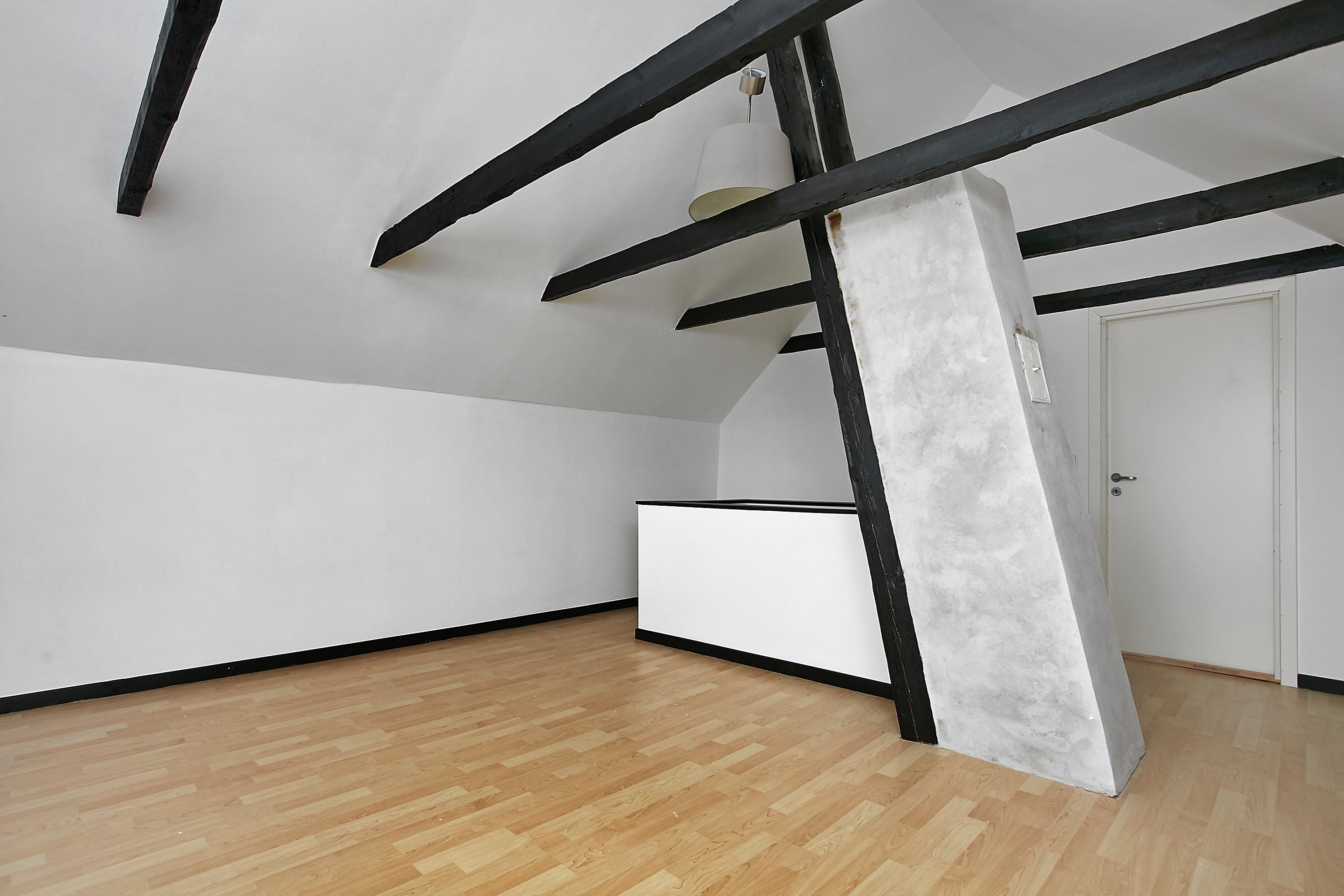 Fremhævet værelse billede i fuldskærmstilstand. Billede af Sønderbakken 8, Glud, 7130 Juelsminde