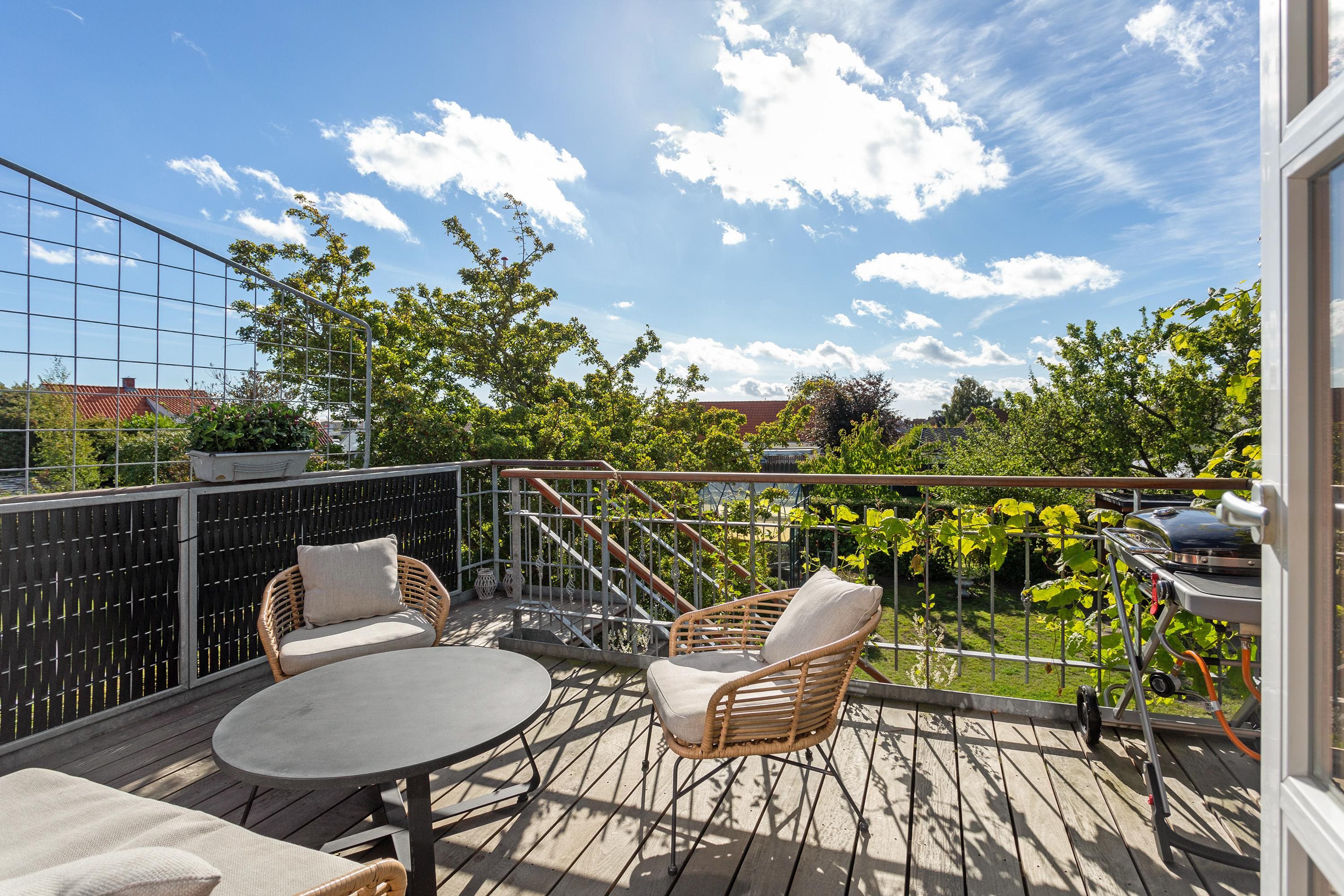 Fremhævet terrasse billede i fuldskærmstilstand. Billede af Randersgade 9, 9900 Frederikshavn