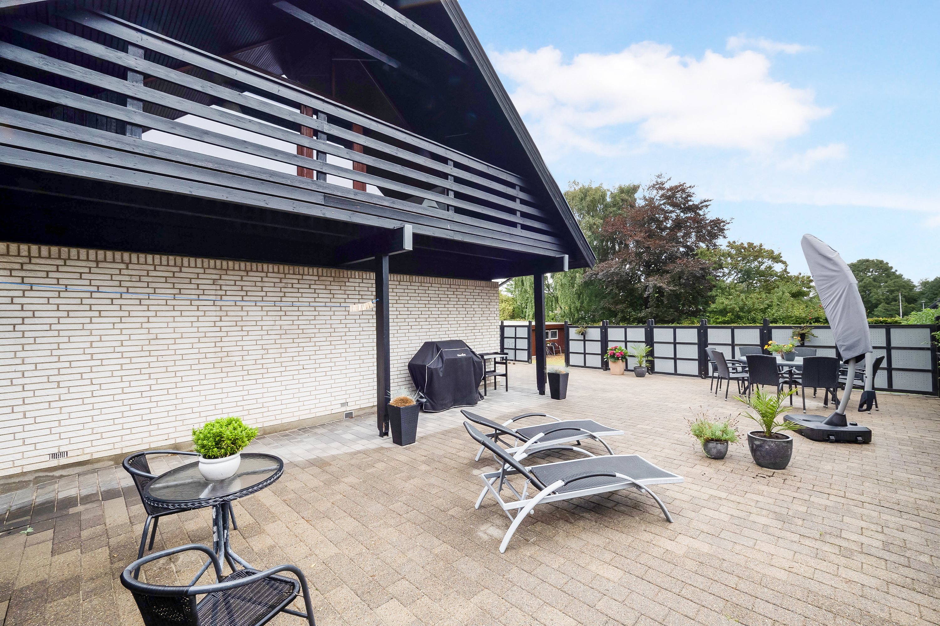 Fremhævet terrasse billede i fuldskærmstilstand. Billede af Græsmarken 11, 7900 Nykøbing M