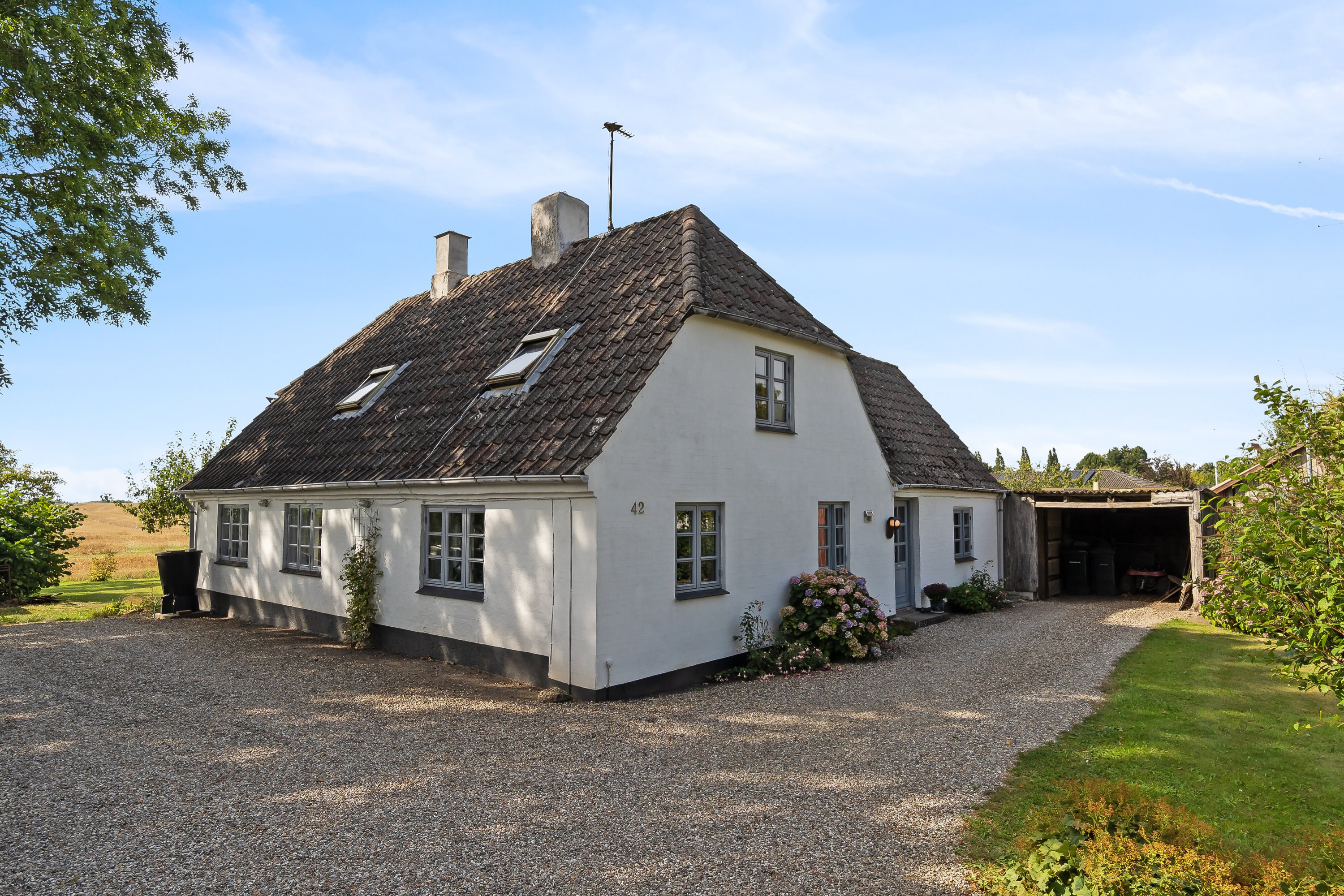 Fremhævet set fra vejen billede i fuldskærmstilstand. Billede af Chr. Richardtsvej 42, Ørsted, 5620 Glamsbjerg