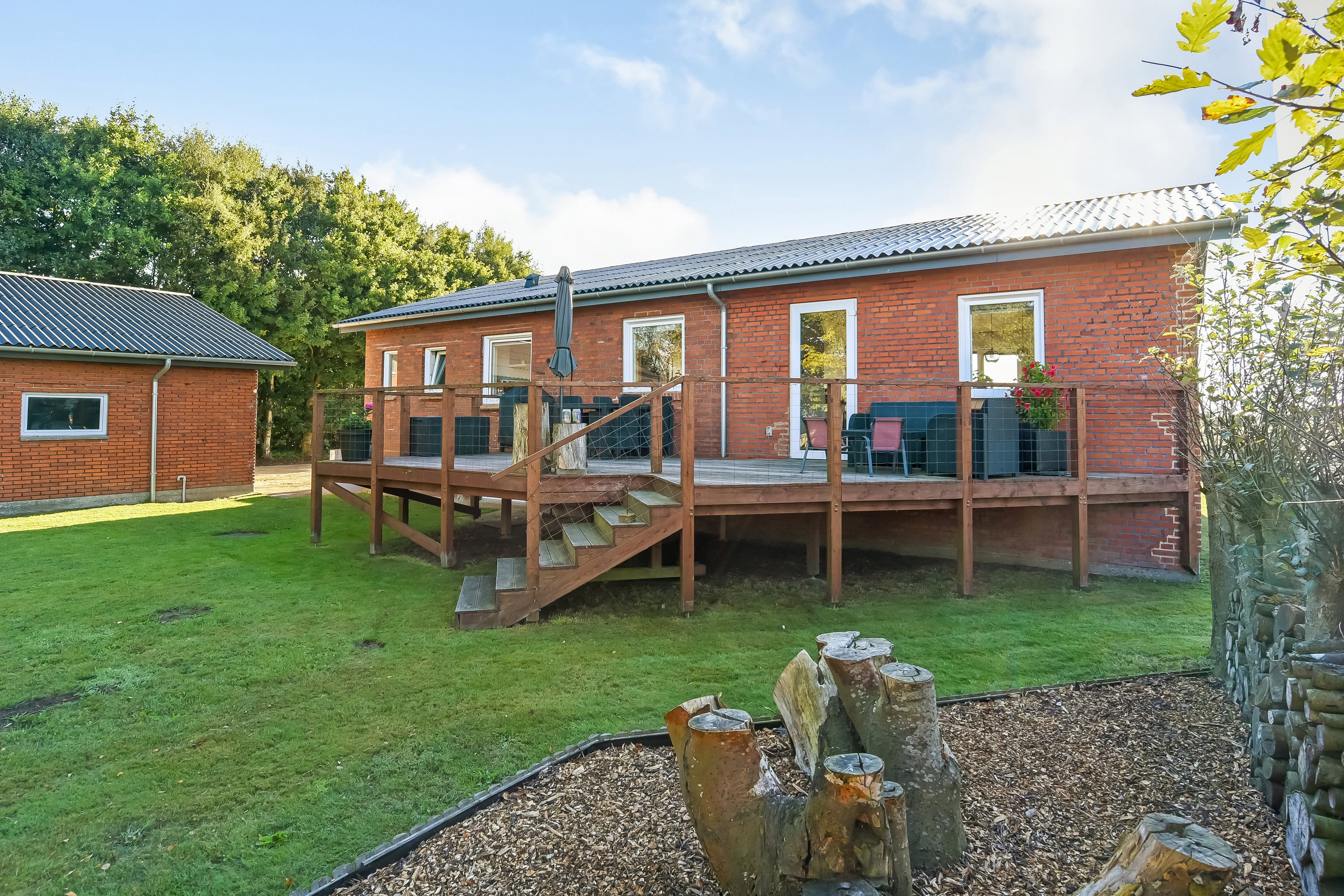 Fremhævet ejendommen billede i fuldskærmstilstand. Billede af Klosterhedevej 16, Gudum, 7620 Lemvig