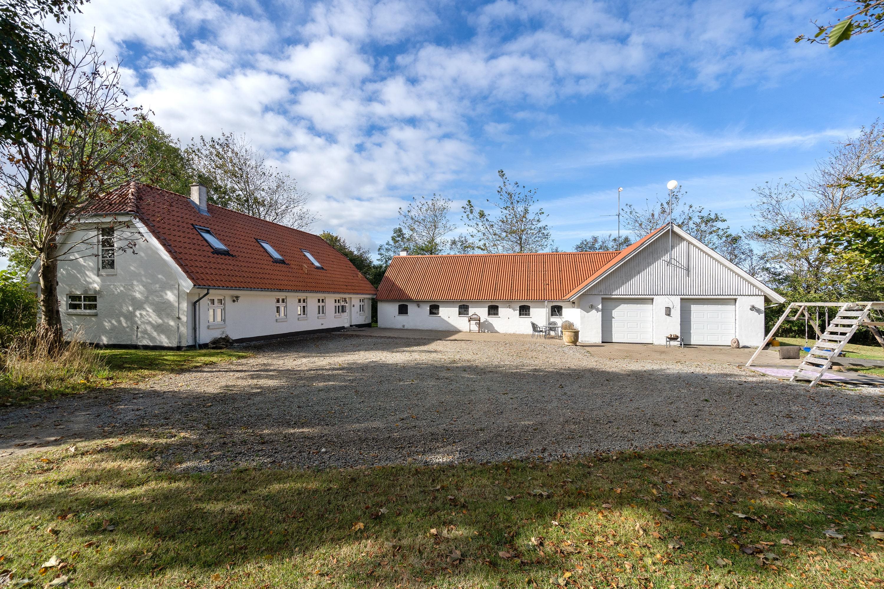 Fremhævet ejendommen billede i fuldskærmstilstand. Billede af Krustruphedevej 25, 9800 Hjørring