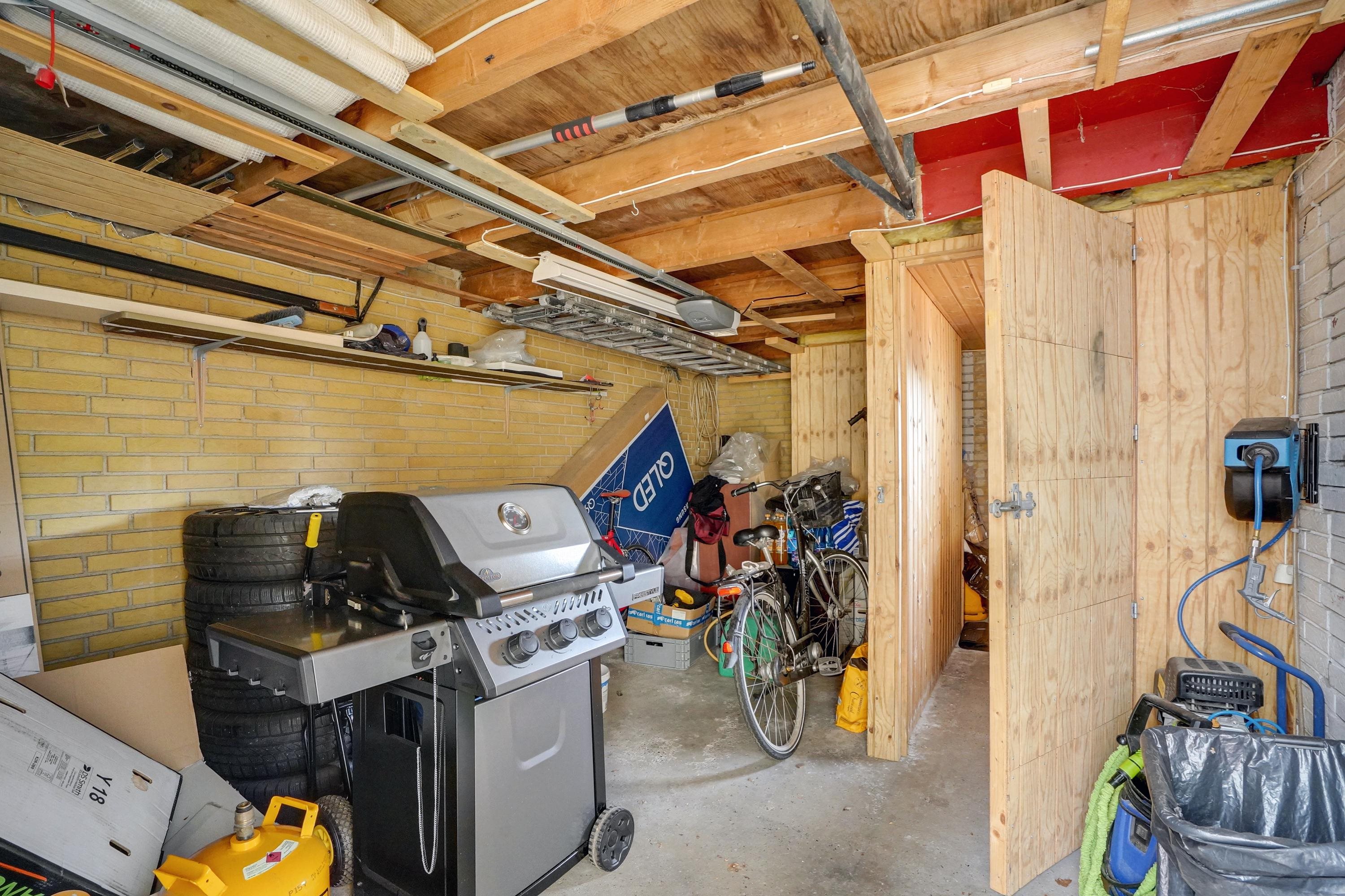 Fremhævet redskabsrum billede i fuldskærmstilstand. Billede af Lavhedevej 35, 7500 Holstebro