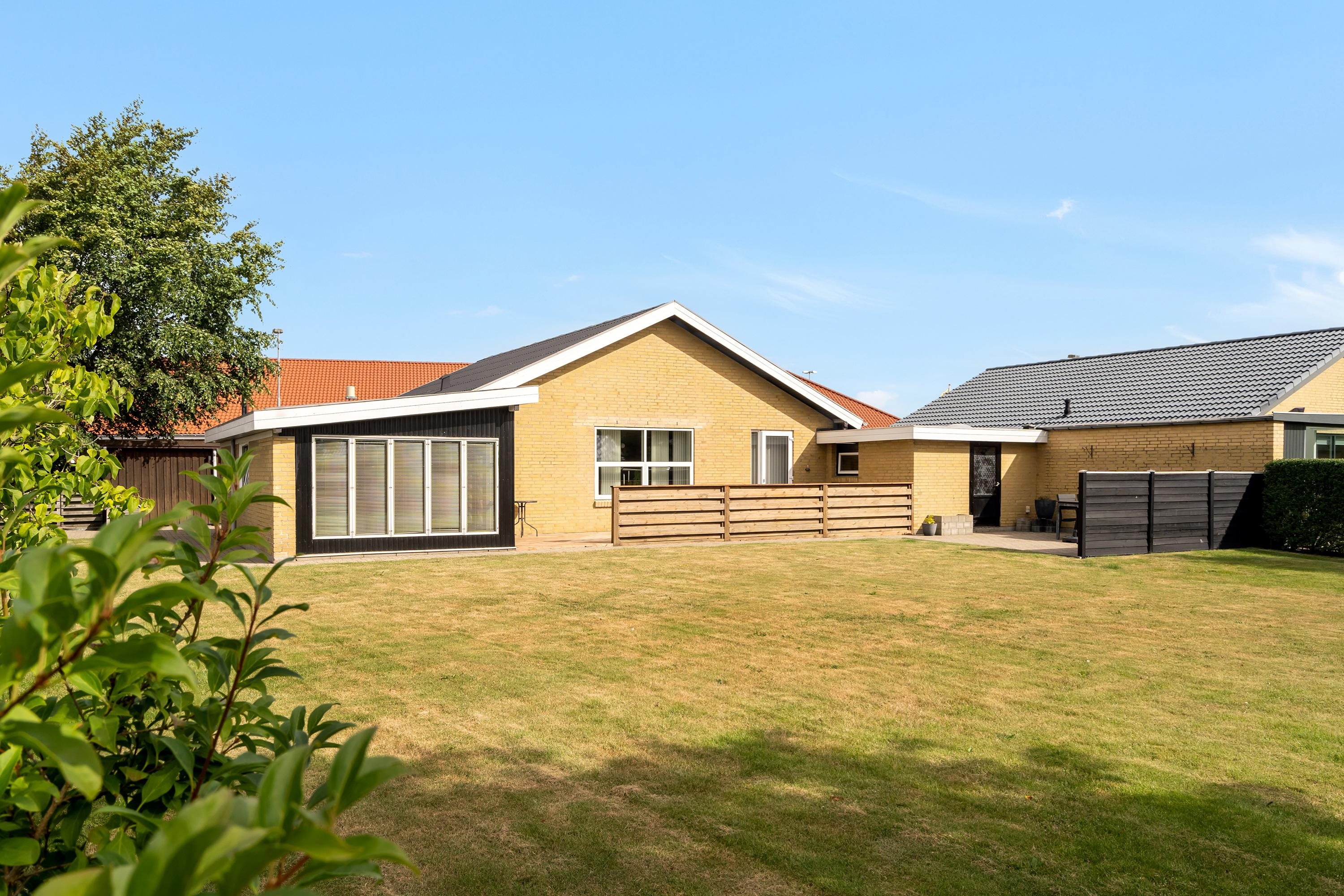 Fremhævet ejendommen billede i fuldskærmstilstand. Billede af Lavhedevej 35, 7500 Holstebro