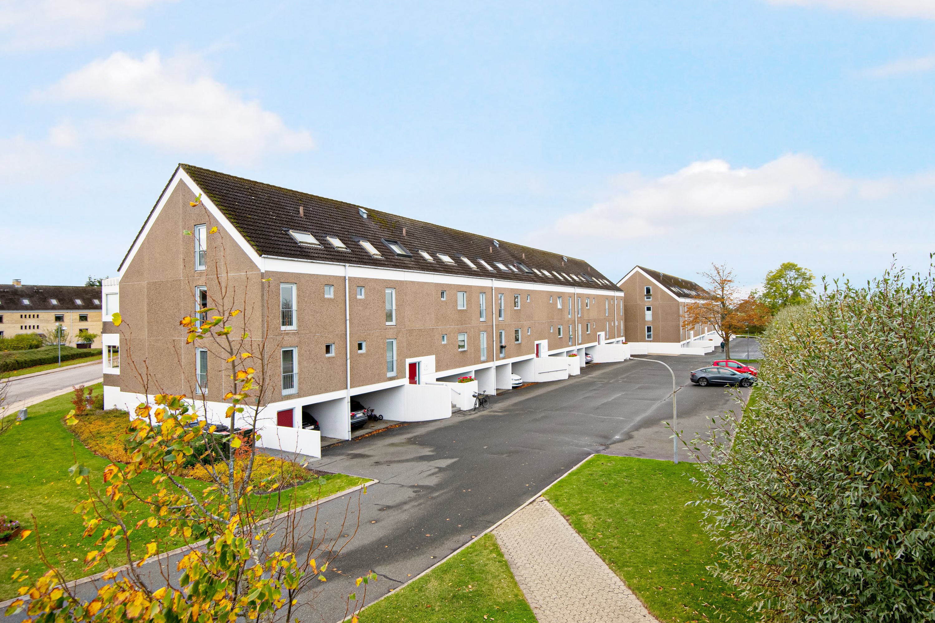 Fremhævet ejendommen billede i fuldskærmstilstand. Billede af Svalegårdsvej 29, 2. th., 9000 Aalborg