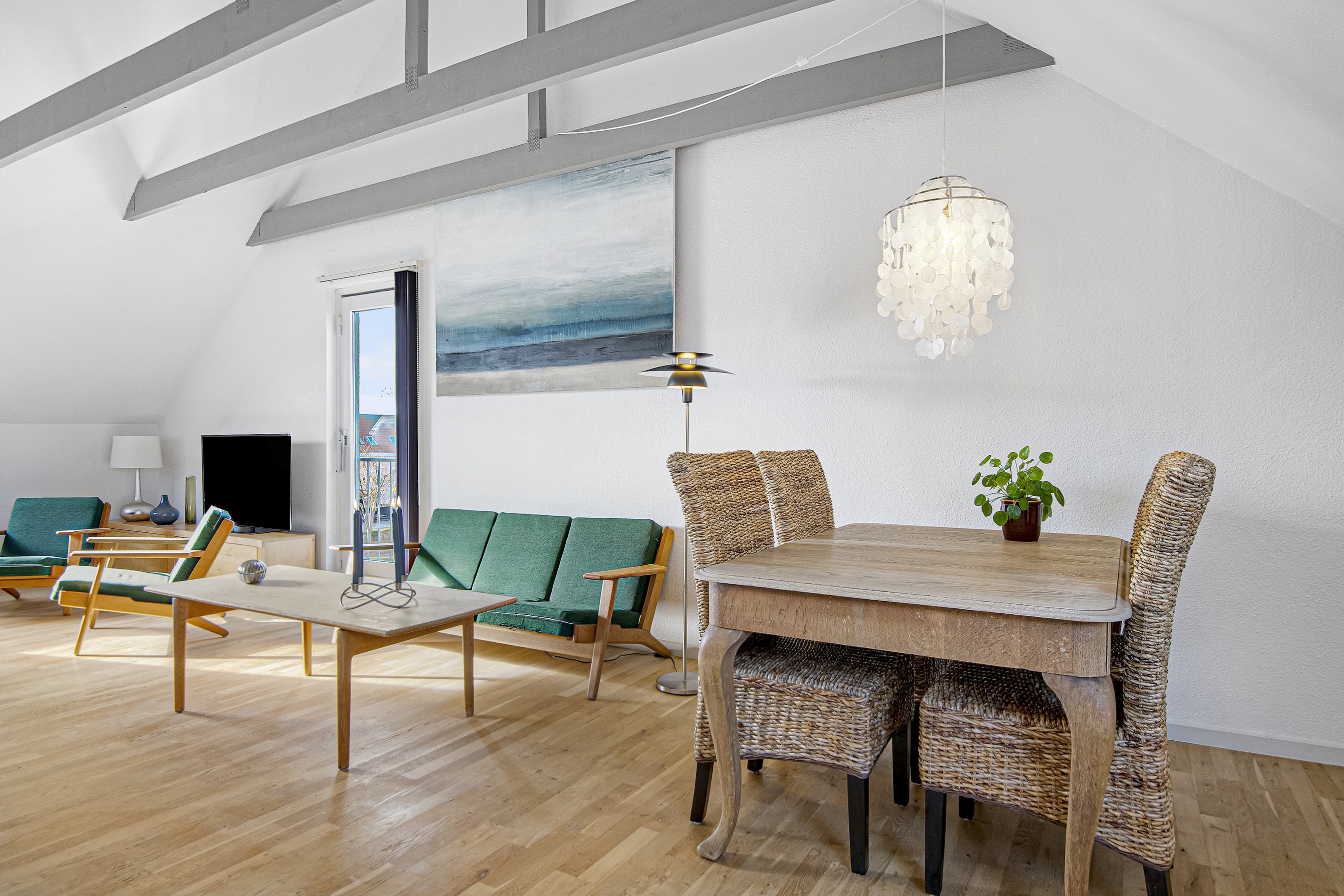 Fremhævet alrum billede i fuldskærmstilstand. Billede af Svalegårdsvej 29, 2. th., 9000 Aalborg