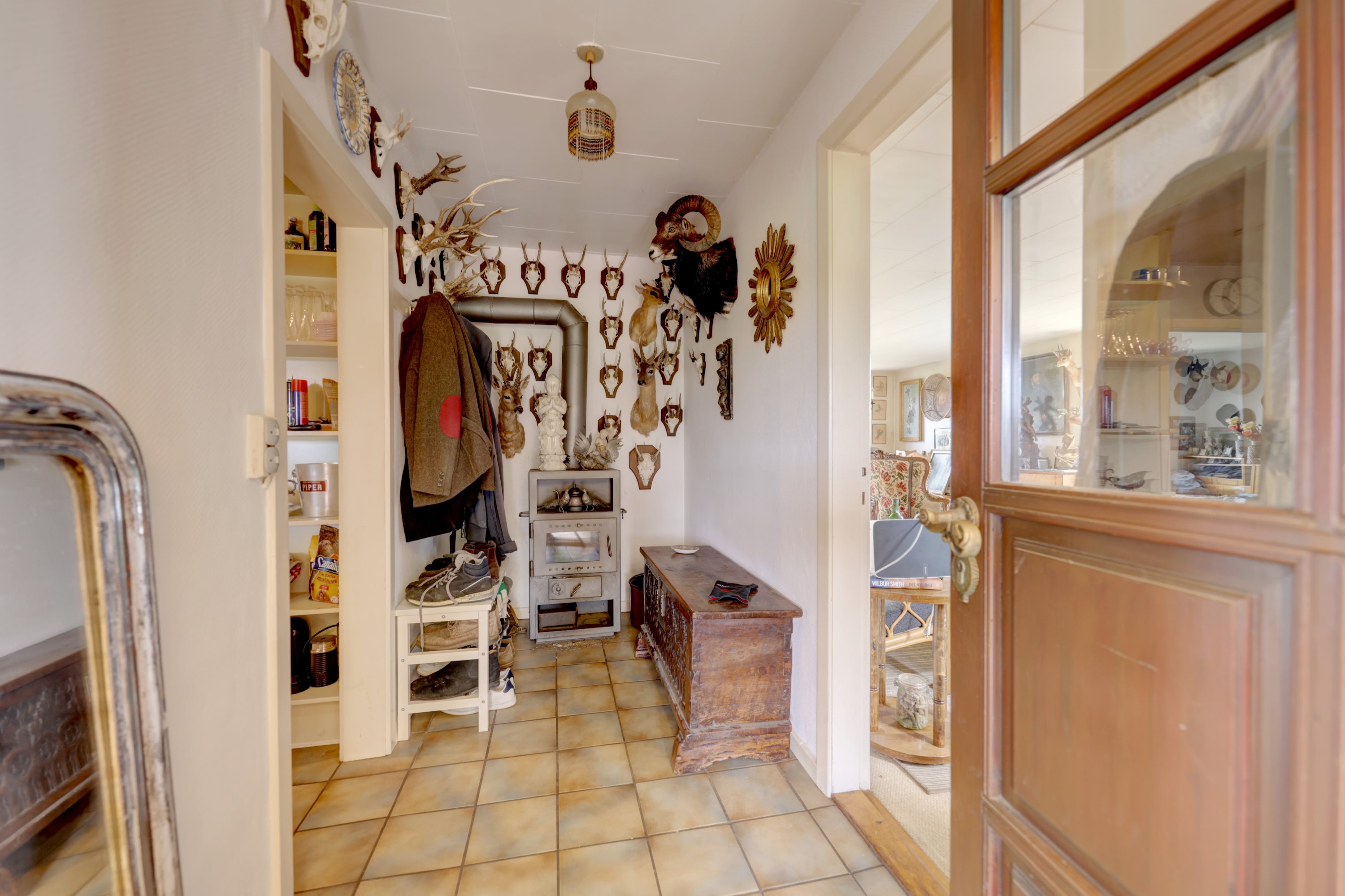 Fremhævet entré billede i fuldskærmstilstand. Billede af Faarevejle Alle 1, Faarevejle, 5900 Rudkøbing