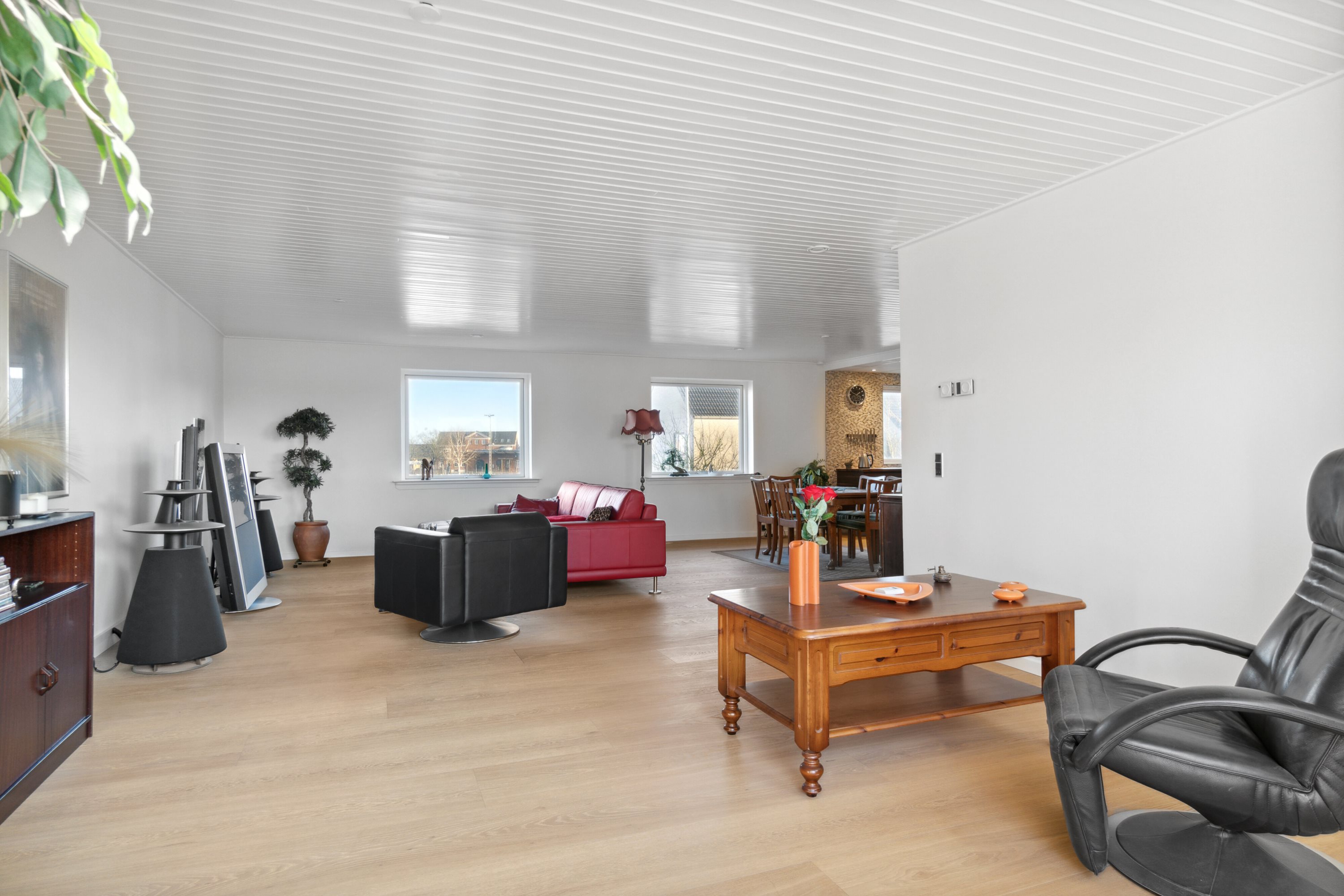 Fremhævet stue billede i fuldskærmstilstand. Billede af Struervej 35, 1., 7500 Holstebro