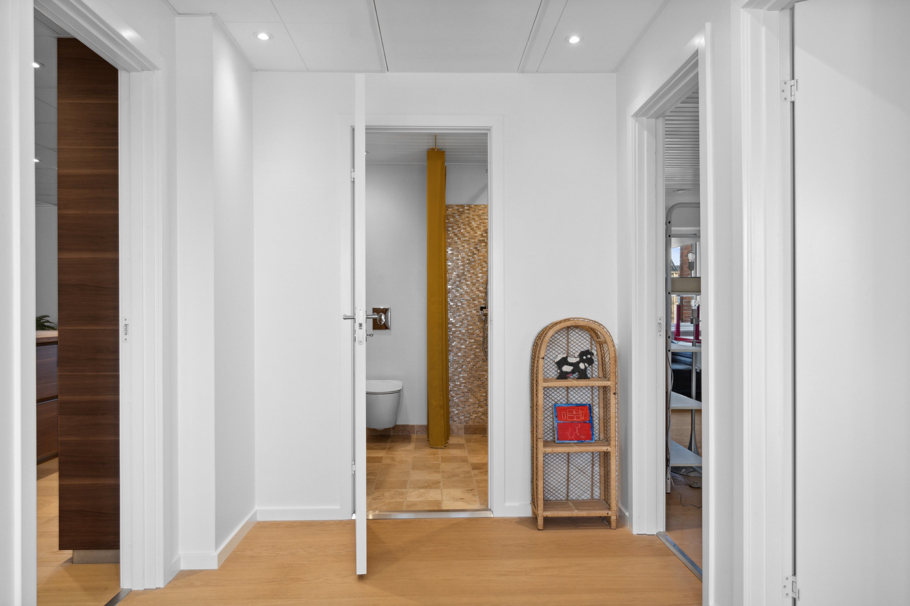 Fremhævet værelse billede i fuldskærmstilstand. Billede af Struervej 35, 1., 7500 Holstebro