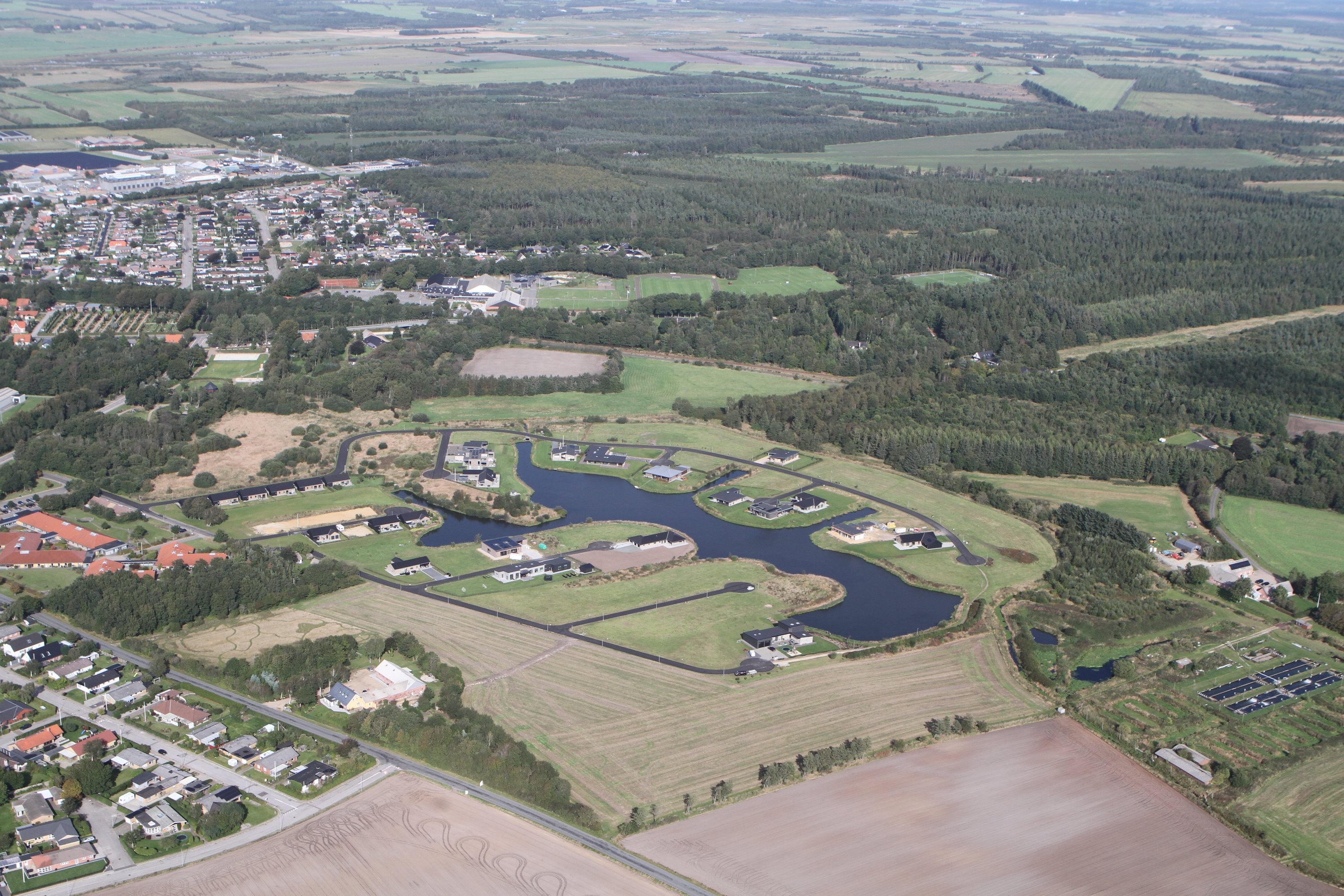 Miniaturebillede 2: luftfoto. Billede af Søparken 17, 6880 Tarm