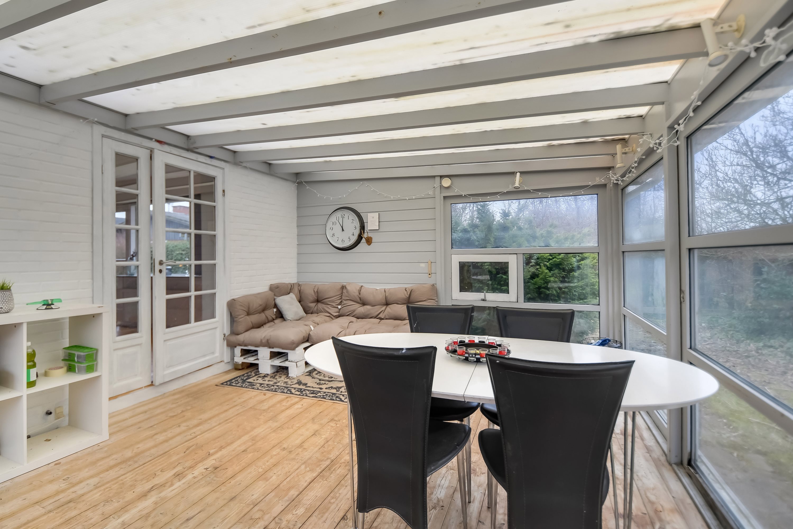 Fremhævet udestue billede i fuldskærmstilstand. Billede af Rørsangervej 4, Bremdal, 7600 Struer