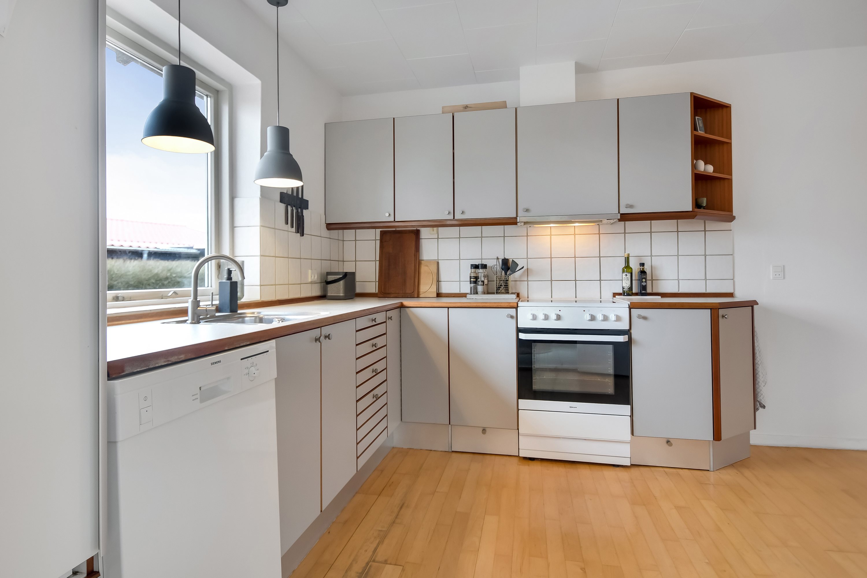 Miniaturebillede 2: køkken. Billede af Rørsangervej 4, Bremdal, 7600 Struer