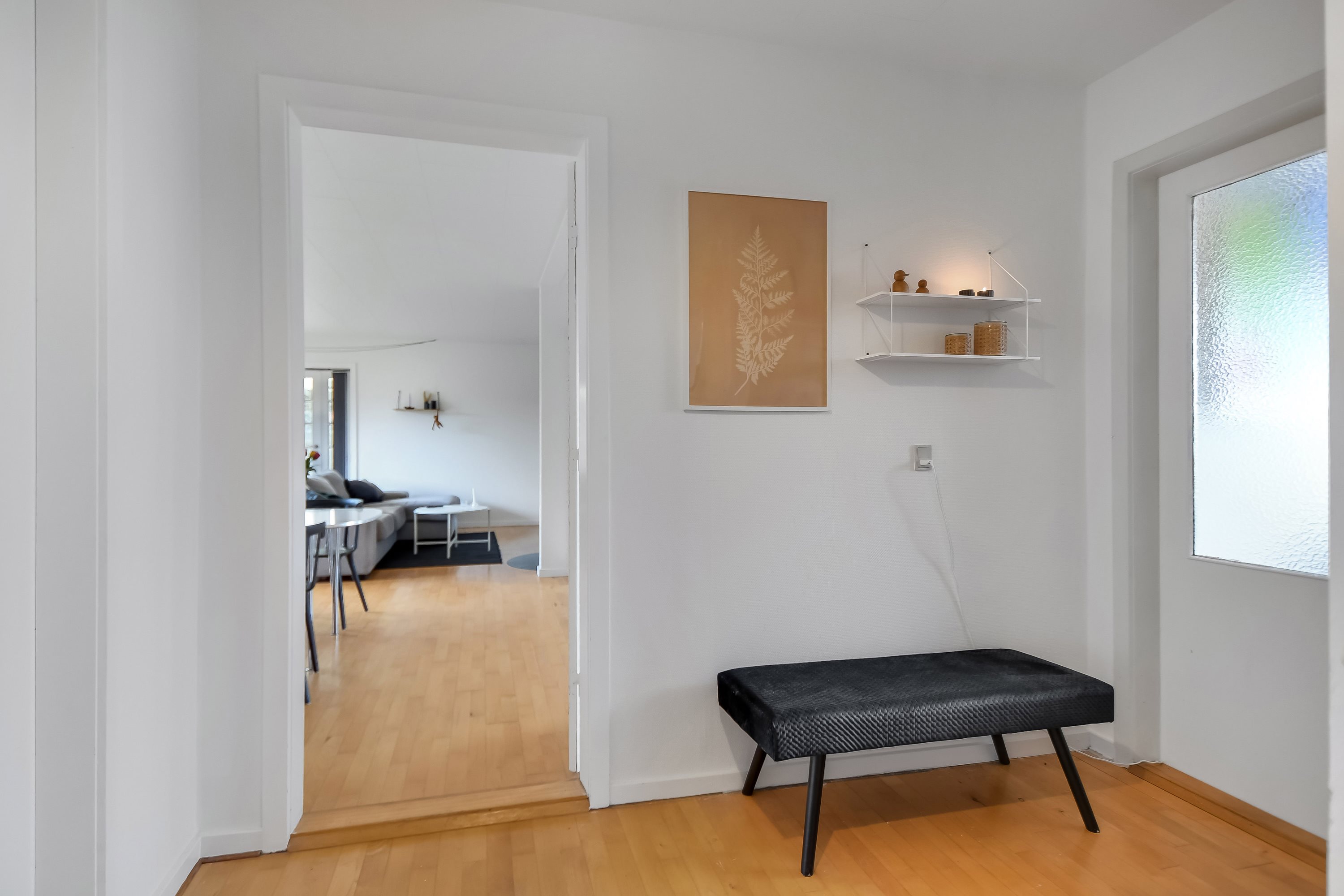 Fremhævet entré billede i fuldskærmstilstand. Billede af Rørsangervej 4, Bremdal, 7600 Struer