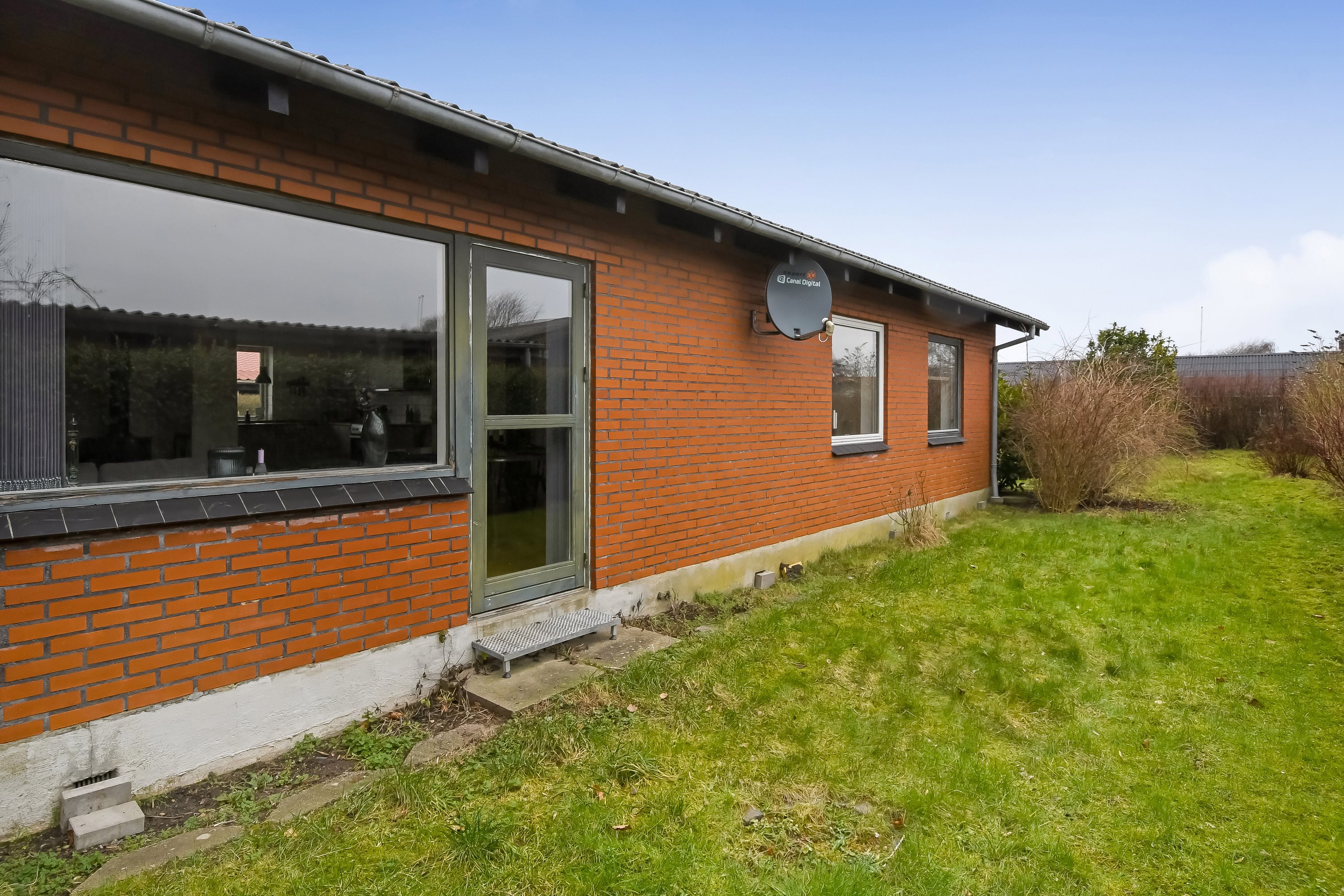 Fremhævet have billede i fuldskærmstilstand. Billede af Rørsangervej 4, Bremdal, 7600 Struer