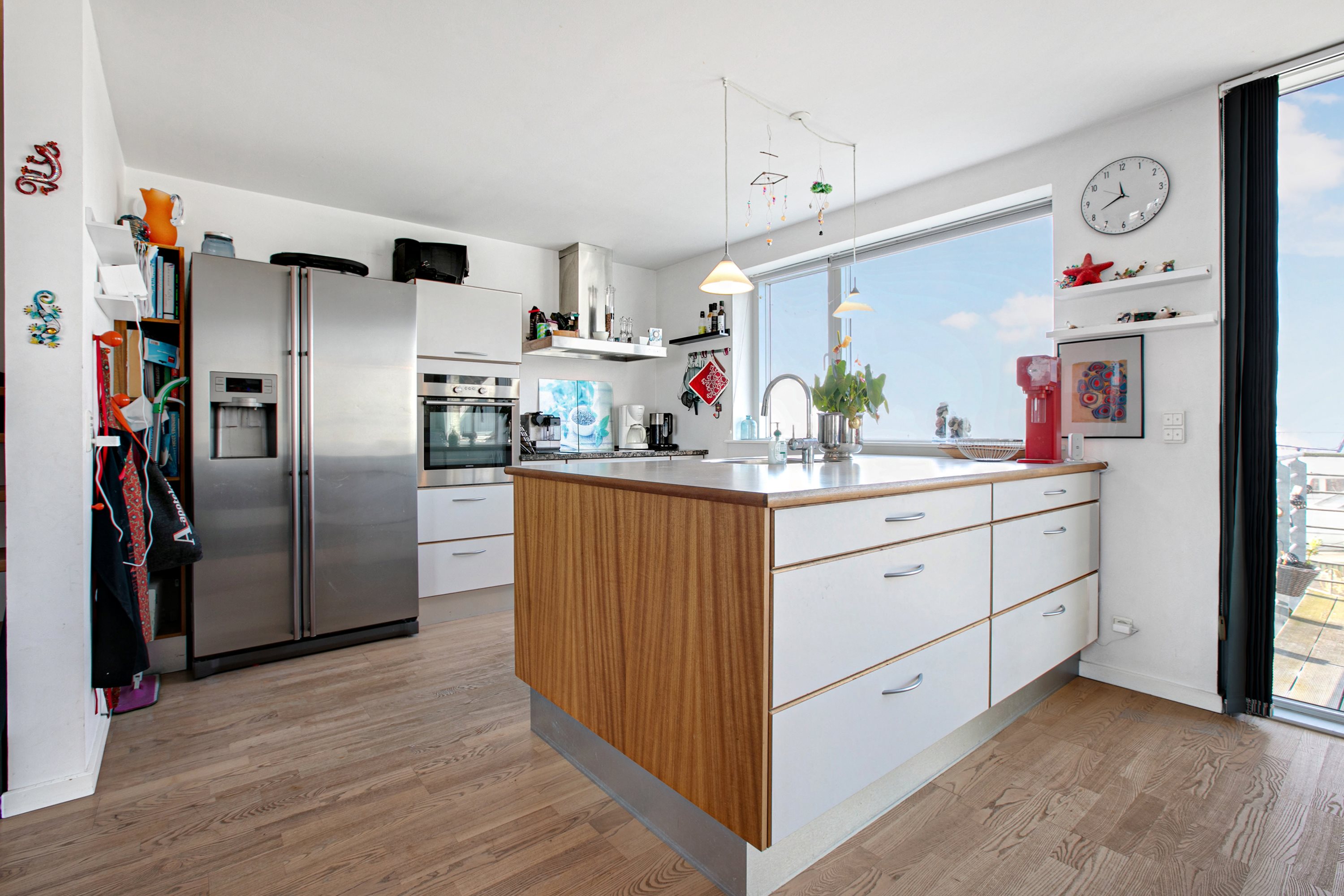 Fremhævet køkken billede i fuldskærmstilstand. Billede af Skakkes Holm 76A, 8500 Grenaa