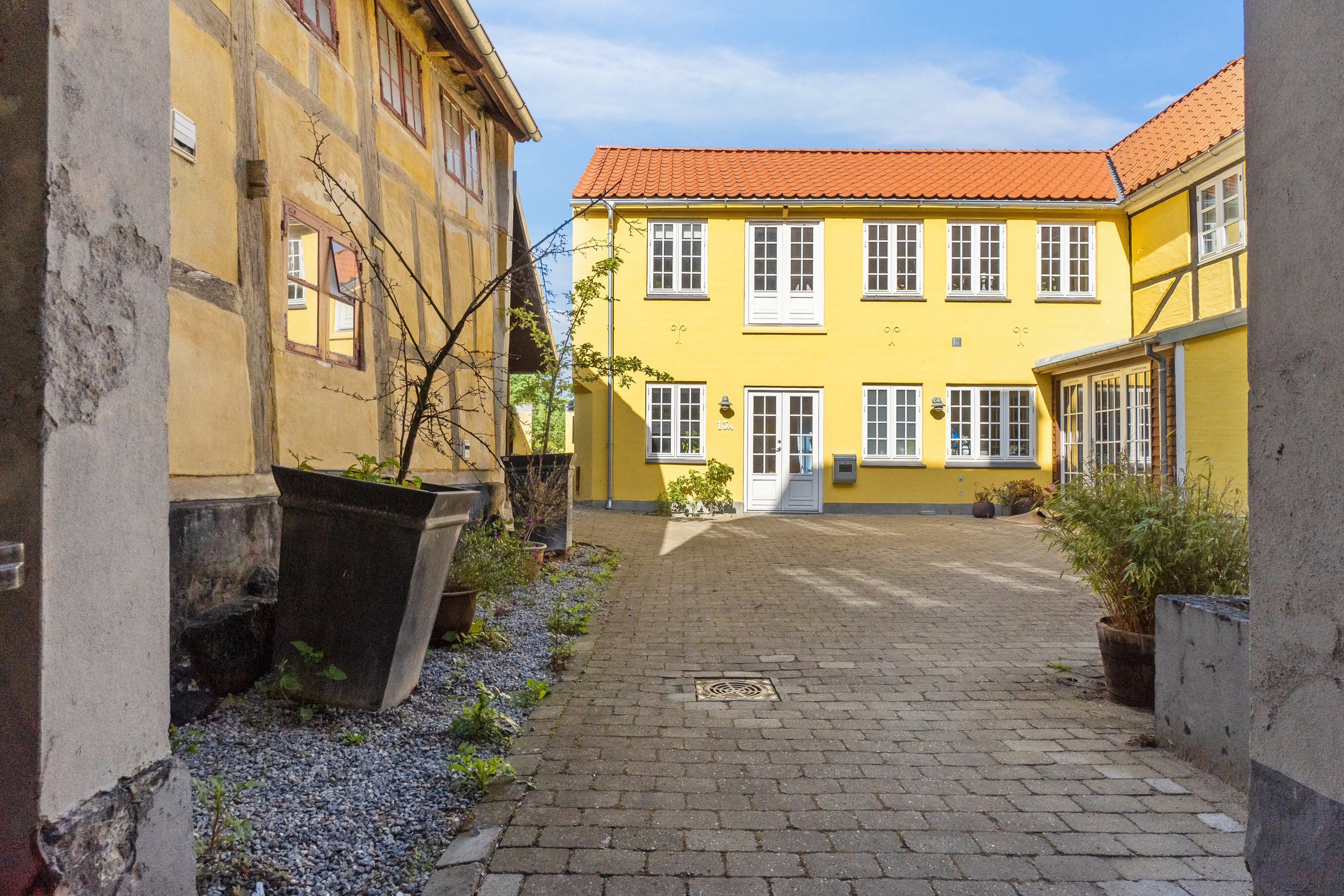 Fremhævet udendørs billede i fuldskærmstilstand. Billede af Korsgade 13, st.., 5610 Assens